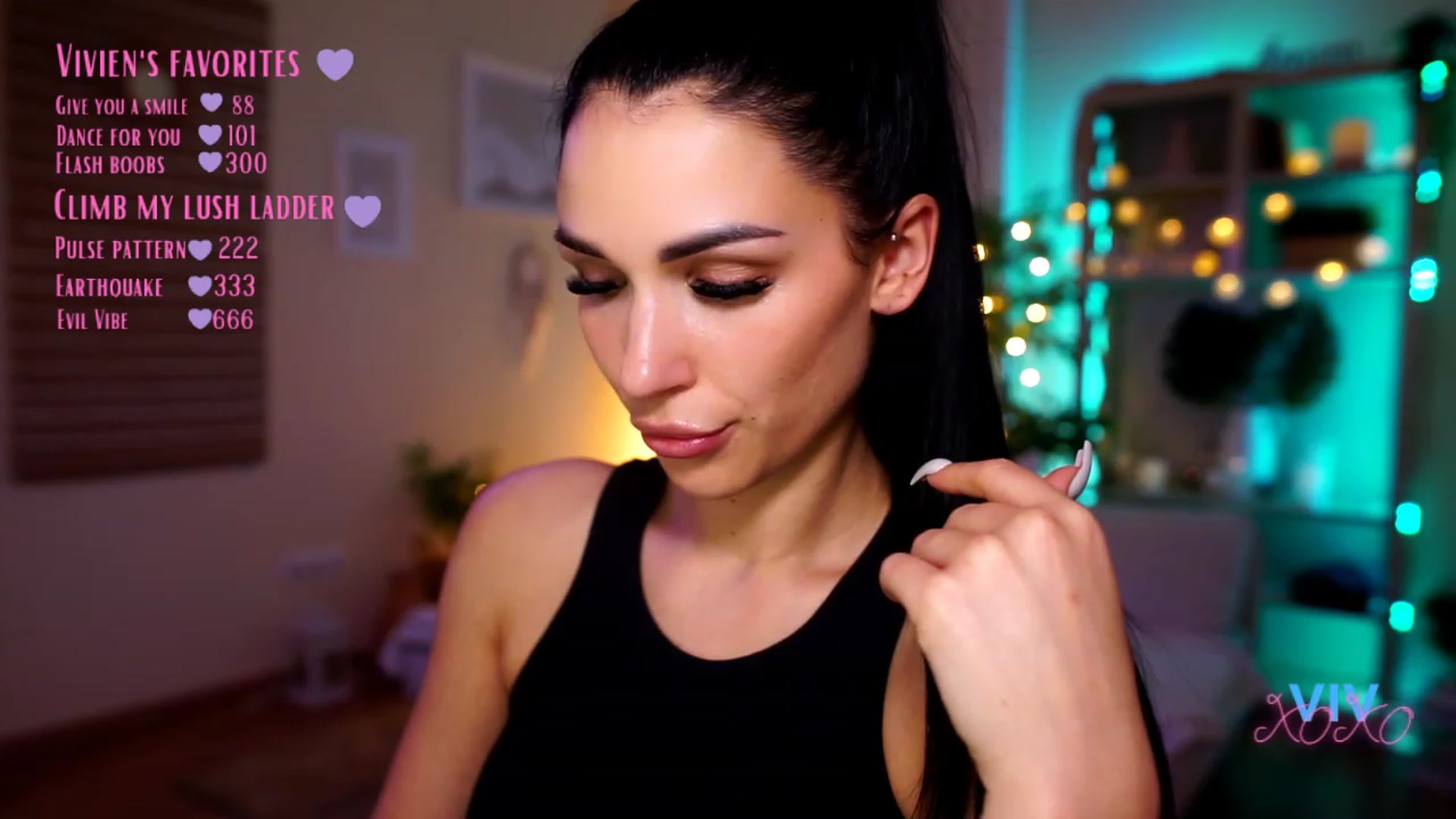 Gallery image thumbnail from kerelai's myfreecams stream on, 04/23/2023, 18:01 image 12 of 20