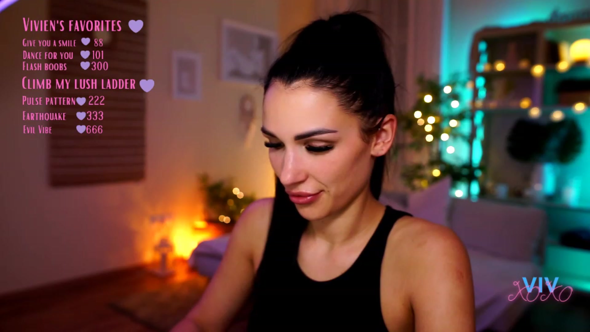 Gallery image thumbnail from kerelai's myfreecams stream on, 04/23/2023, 20:03 image 15 of 20