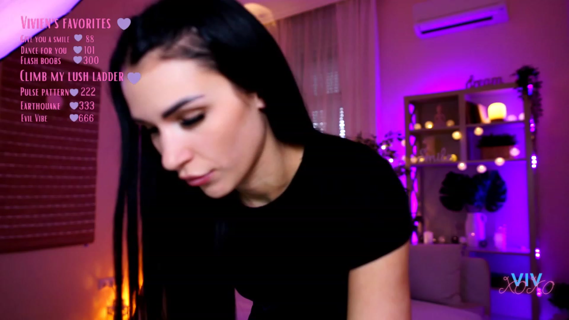 Gallery image thumbnail from kerelai's myfreecams stream on, 04/26/2023, 15:35 image 3 of 20