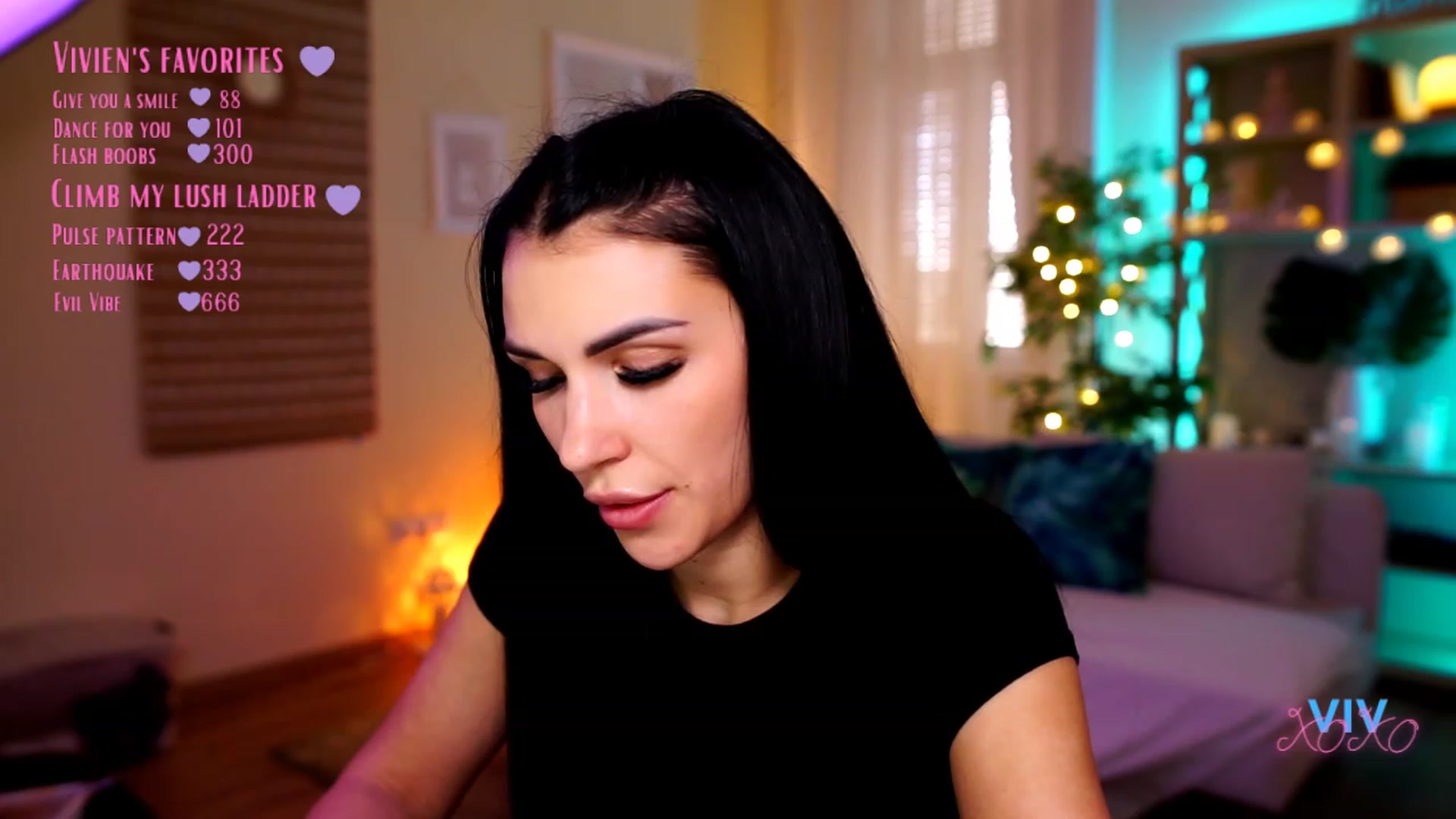 Gallery image thumbnail from kerelai's myfreecams stream on, 04/26/2023, 16:15 image 10 of 20