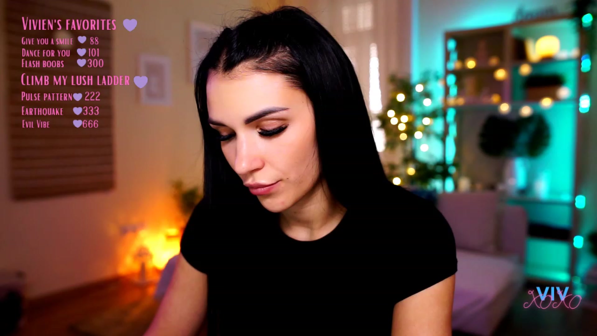 Gallery image thumbnail from kerelai's myfreecams stream on, 04/26/2023, 16:15 image 19 of 20