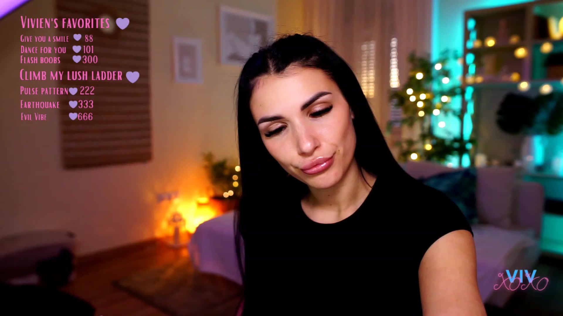 Gallery image thumbnail from kerelai's myfreecams stream on, 04/26/2023, 17:46 image 15 of 20