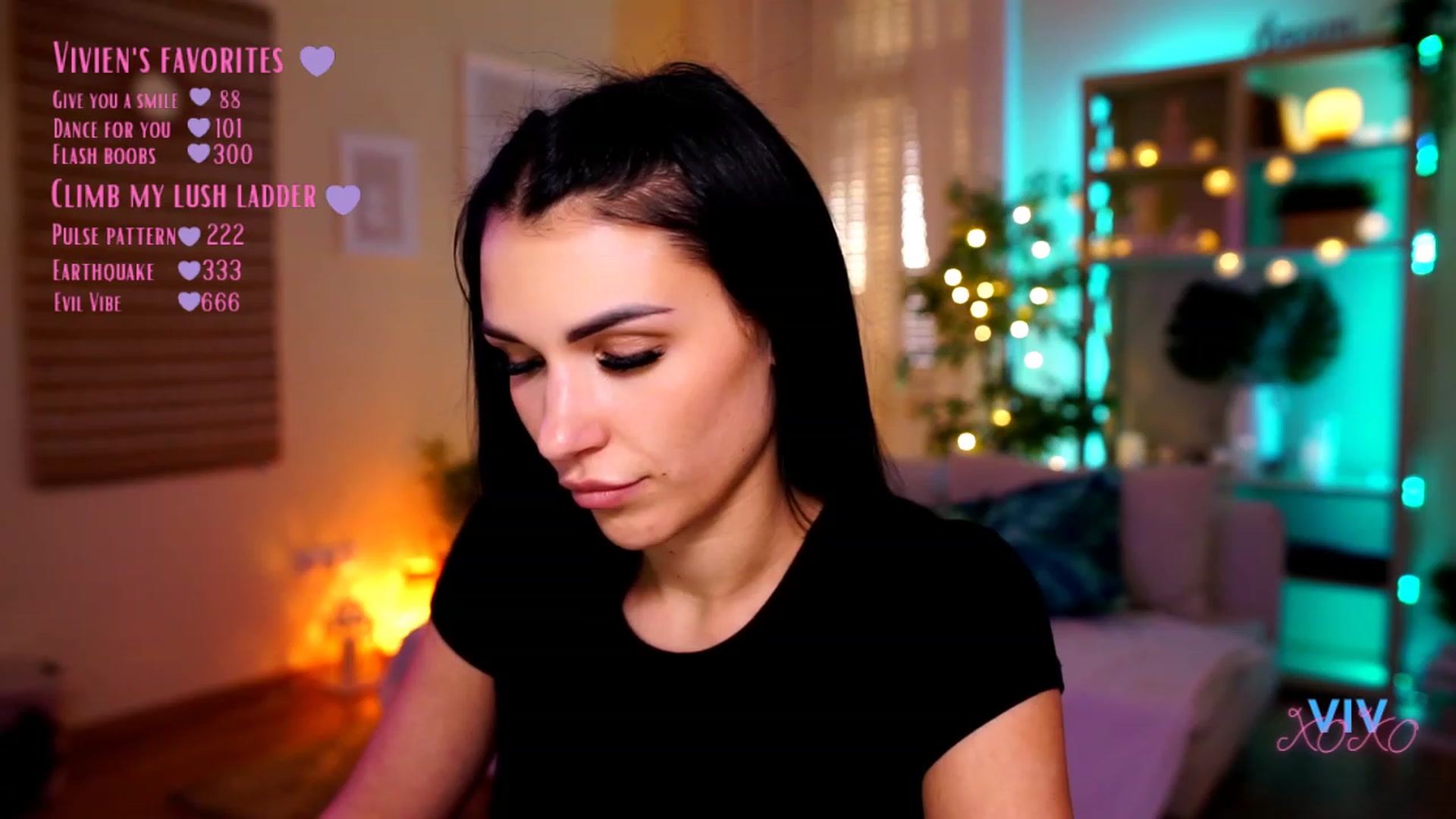 Gallery image thumbnail from kerelai's myfreecams stream on, 04/26/2023, 17:46 image 3 of 20