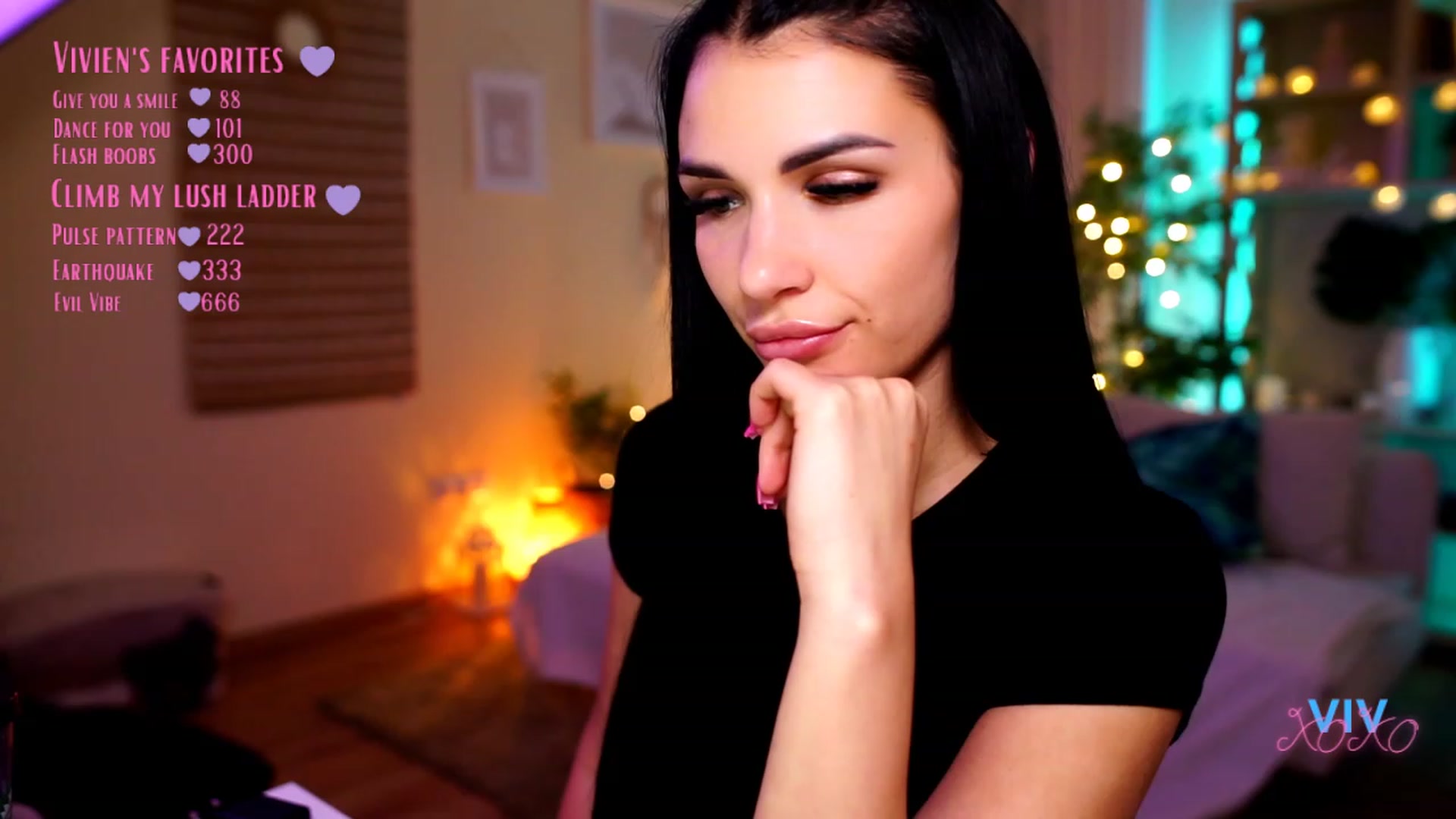 Gallery image thumbnail from kerelai's myfreecams stream on, 04/26/2023, 19:08 image 5 of 20