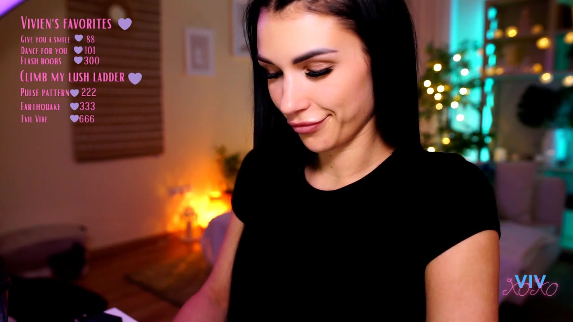 Gallery image thumbnail from kerelai's myfreecams stream on, 04/26/2023, 19:08 image 7 of 20
