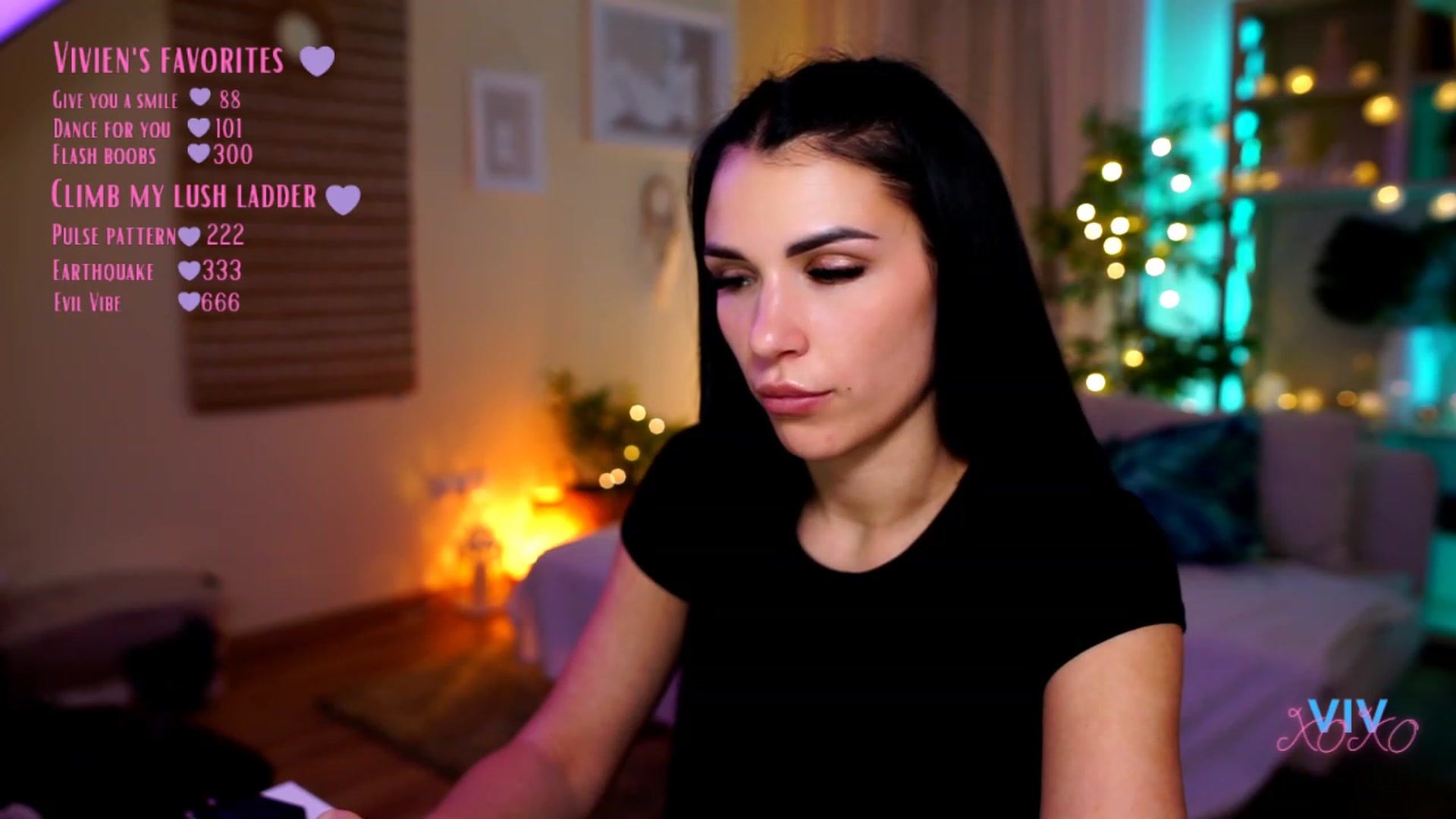Gallery image thumbnail from kerelai's myfreecams stream on, 04/26/2023, 19:08 image 20 of 20