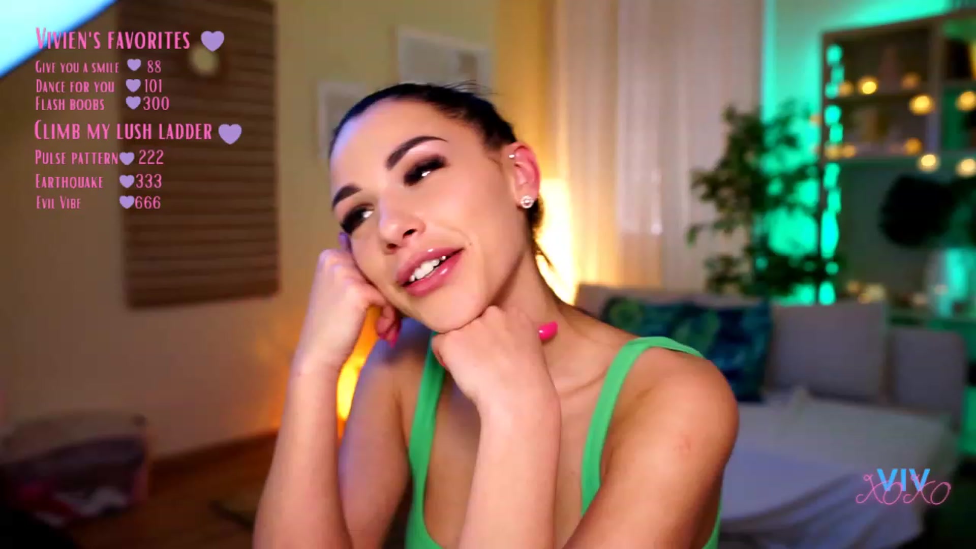 Gallery image thumbnail from kerelai's myfreecams stream on, 04/28/2023, 14:07 image 7 of 20