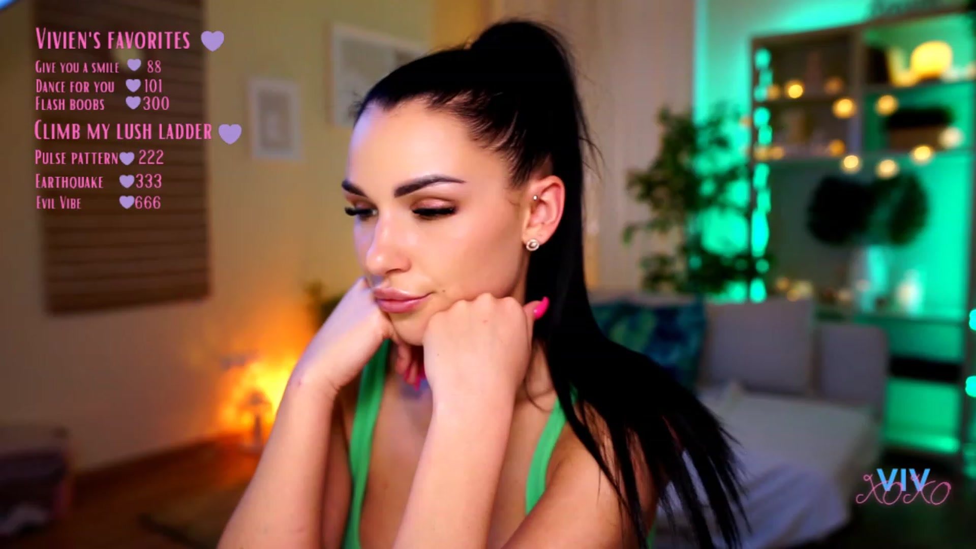 Gallery image thumbnail from kerelai's myfreecams stream on, 04/28/2023, 14:57 image 3 of 20