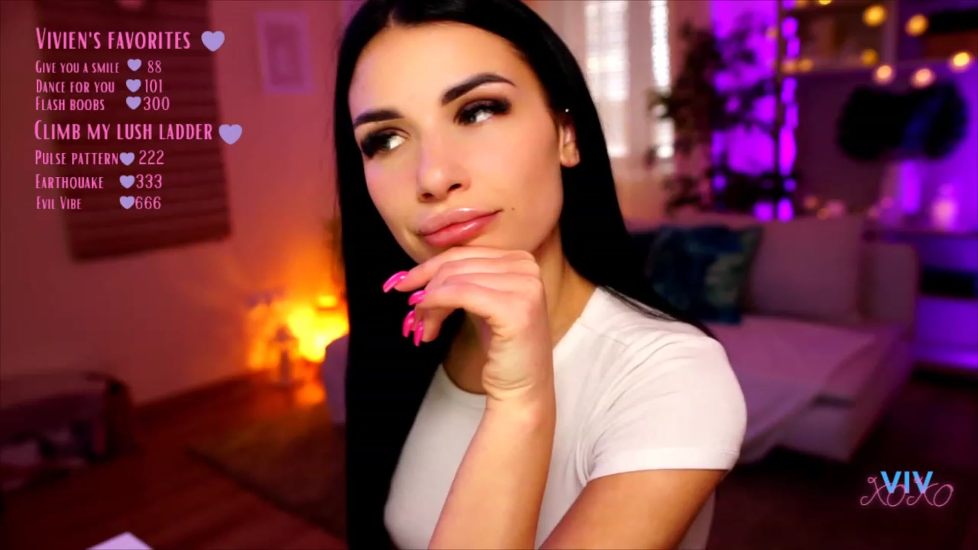 Gallery image thumbnail from kerelai's myfreecams stream on, 04/29/2023, 16:53 image 8 of 20