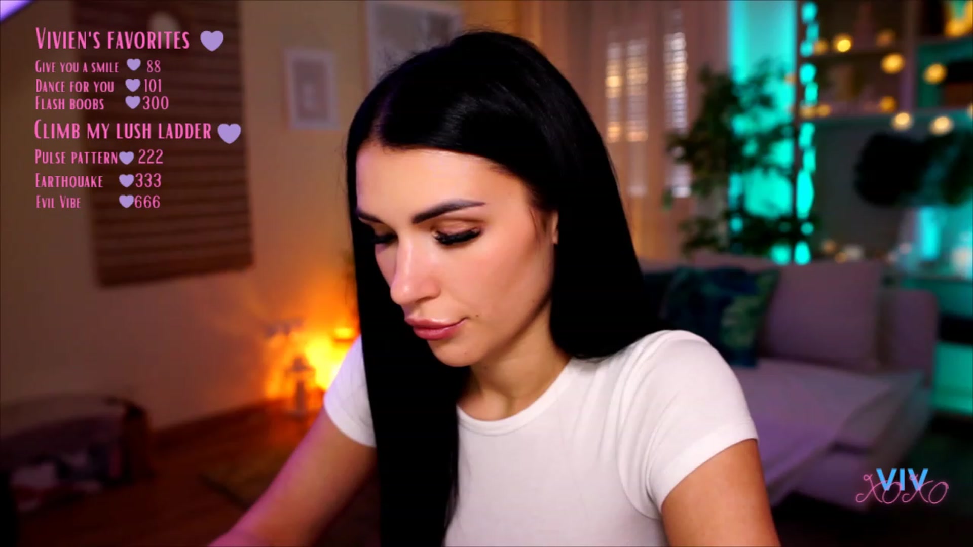 Gallery image thumbnail from kerelai's myfreecams stream on, 04/29/2023, 17:40 image 11 of 20