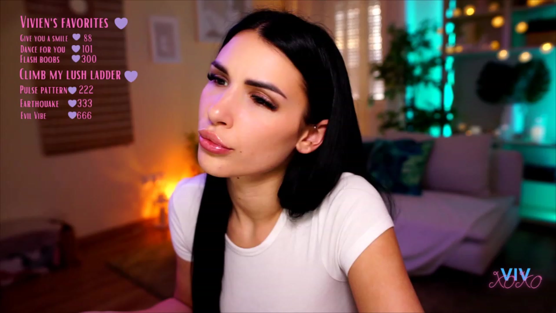 Gallery image thumbnail from kerelai's myfreecams stream on, 04/29/2023, 17:40 image 5 of 20