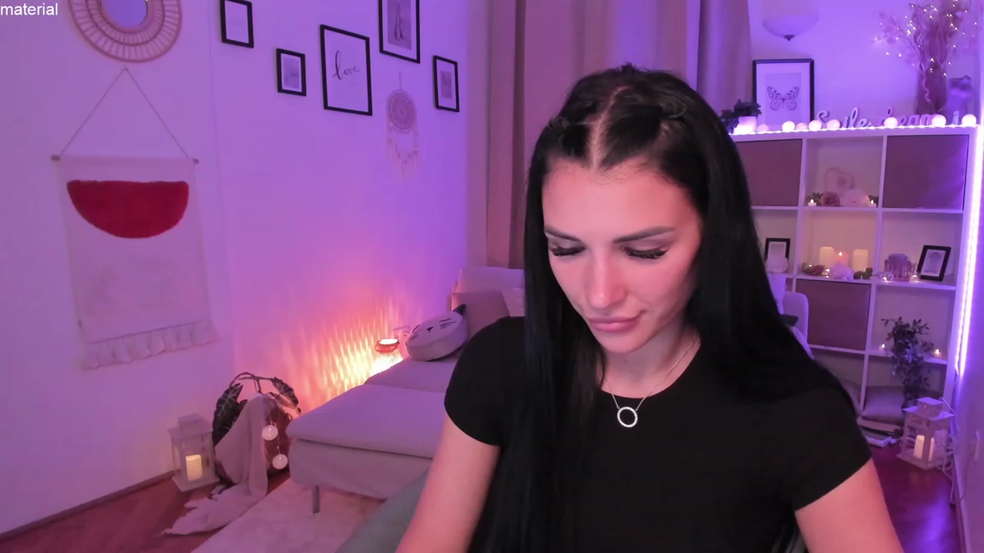 Gallery image thumbnail from kerelai's myfreecams stream on, 06/15/2023, 15:36 image 2 of 20