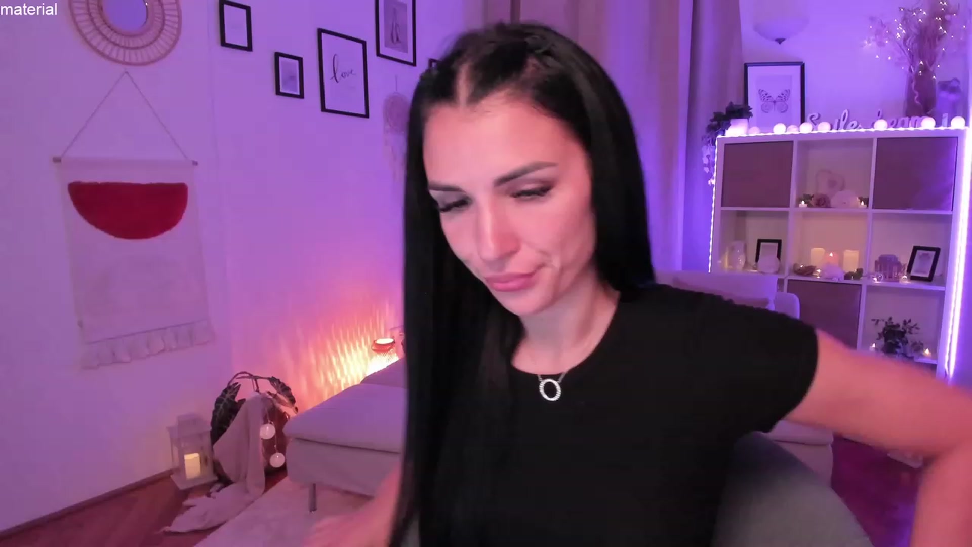 Gallery image thumbnail from kerelai's myfreecams stream on, 06/15/2023, 15:36 image 19 of 20