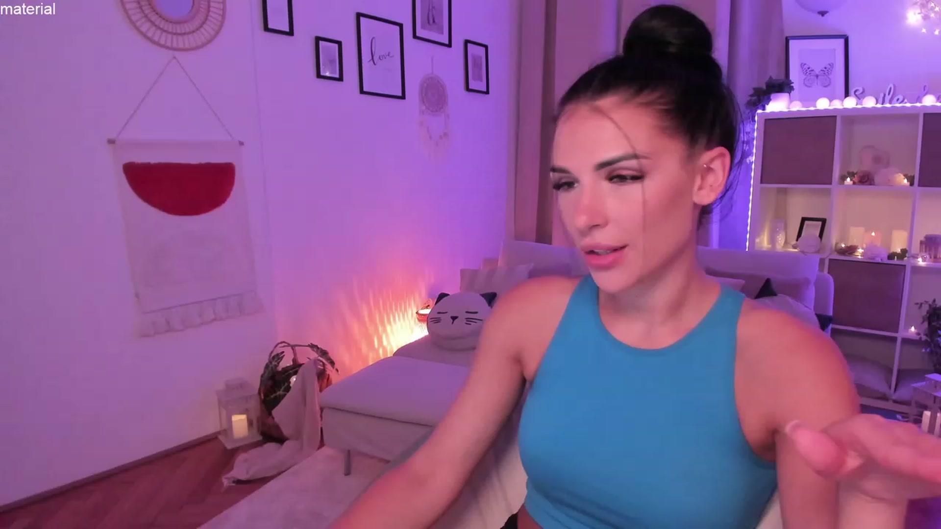 Gallery image thumbnail from kerelai's myfreecams stream on, 07/05/2023, 14:57 image 9 of 20