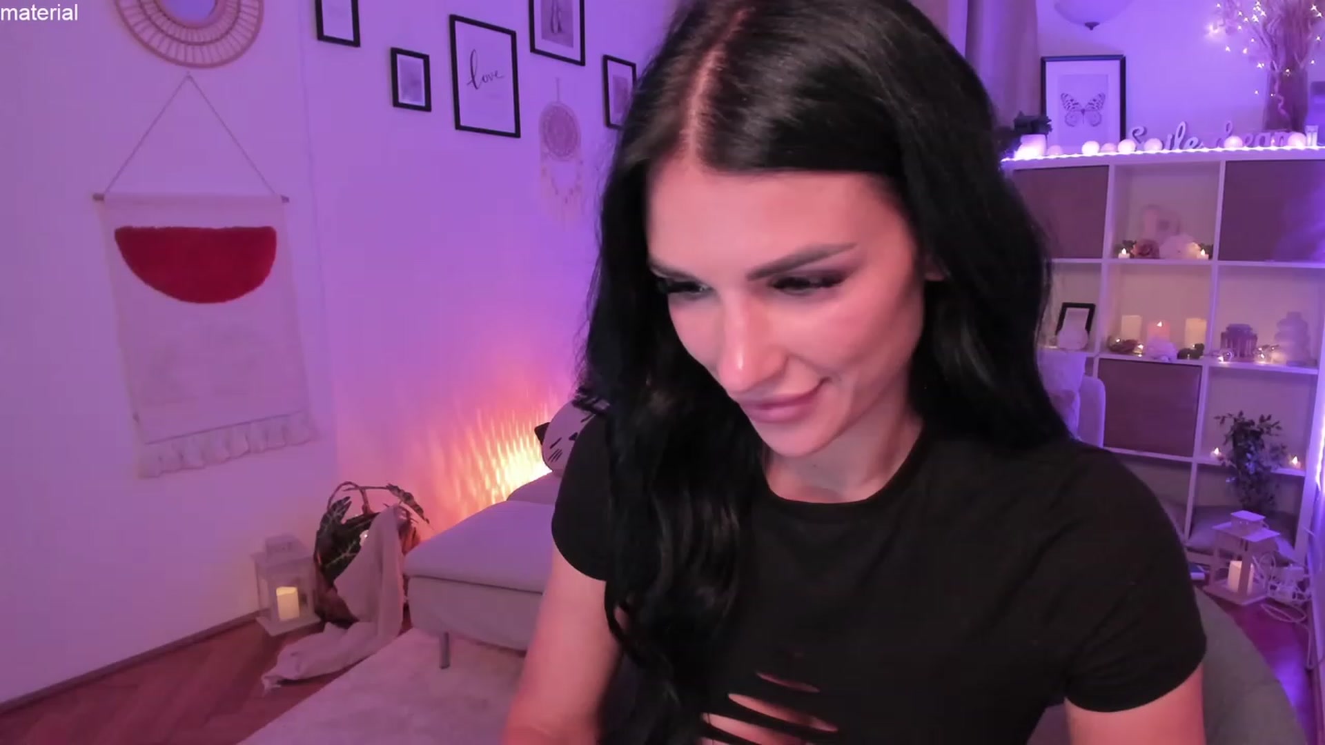 Gallery image thumbnail from kerelai's myfreecams stream on, 07/06/2023, 15:25 image 16 of 20