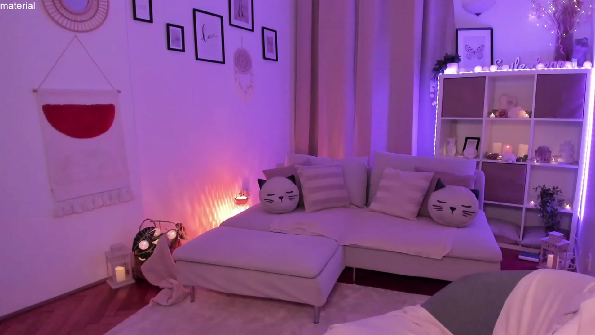 Gallery image thumbnail from kerelai's myfreecams stream on, 07/19/2023, 21:20 image 4 of 20