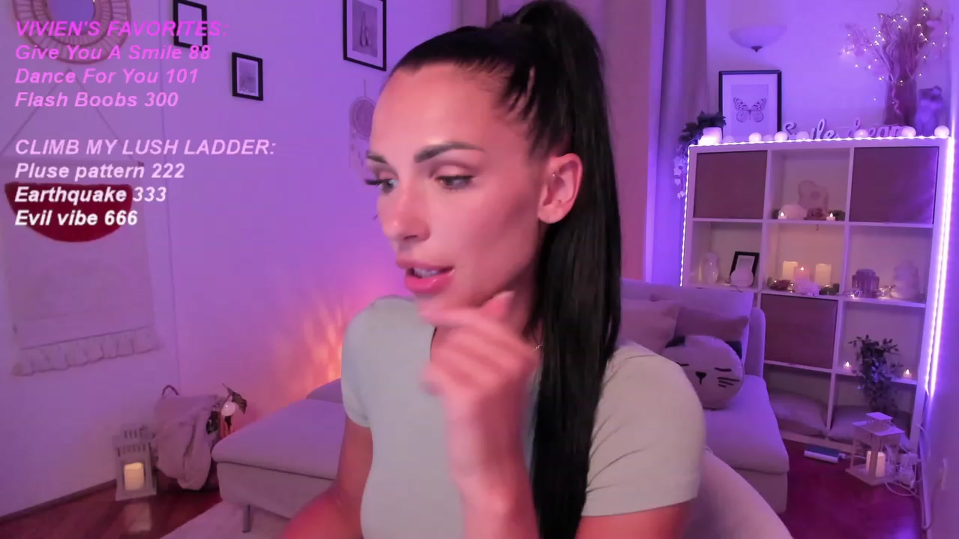 Gallery image thumbnail from kerelai's myfreecams stream on, 09/02/2023, 16:56 image 3 of 20