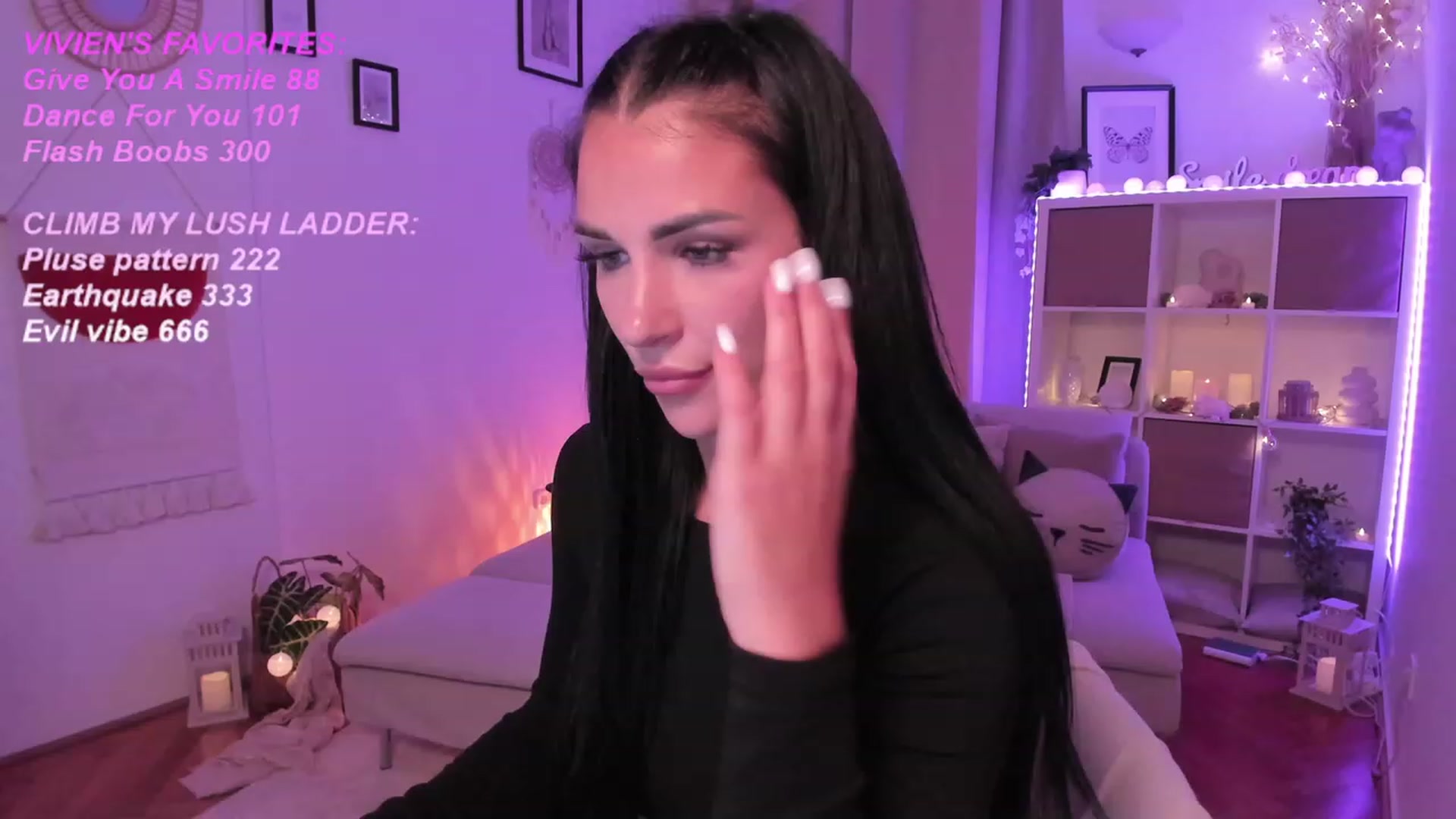 Gallery image thumbnail from kerelai's myfreecams stream on, 09/06/2023, 18:38 image 12 of 20