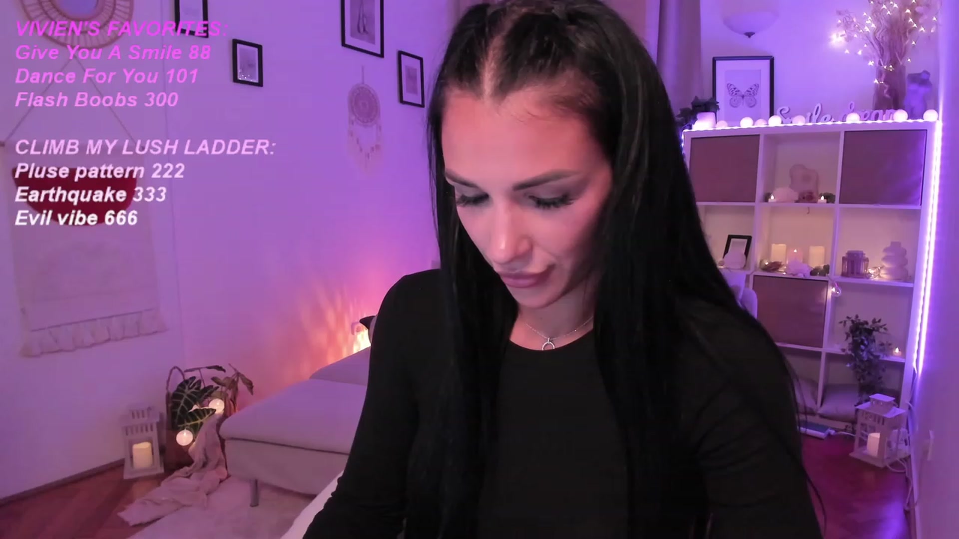 Gallery image thumbnail from kerelai's myfreecams stream on, 09/06/2023, 18:38 image 5 of 20