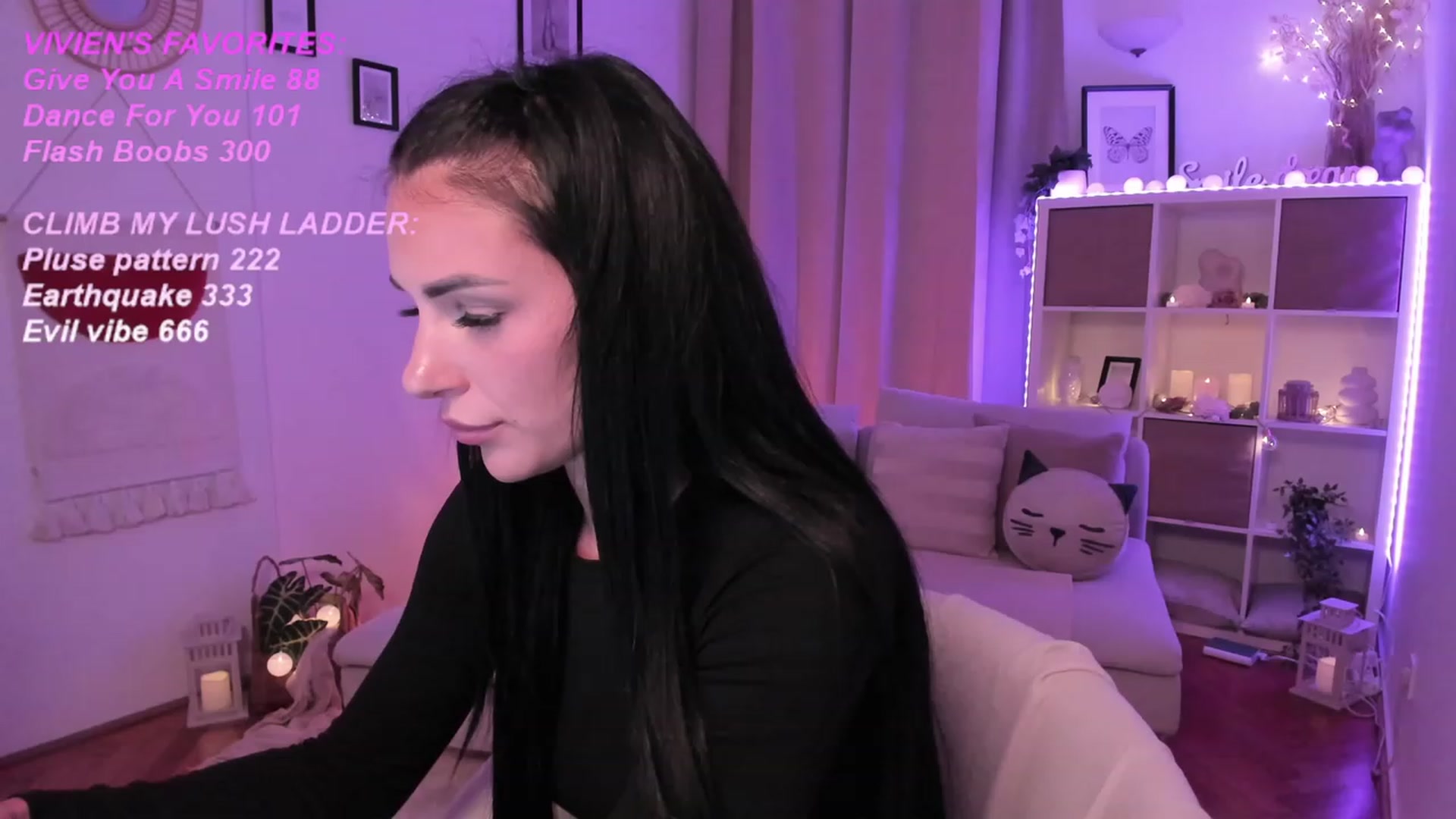 Gallery image thumbnail from kerelai's myfreecams stream on, 09/06/2023, 18:38 image 10 of 20