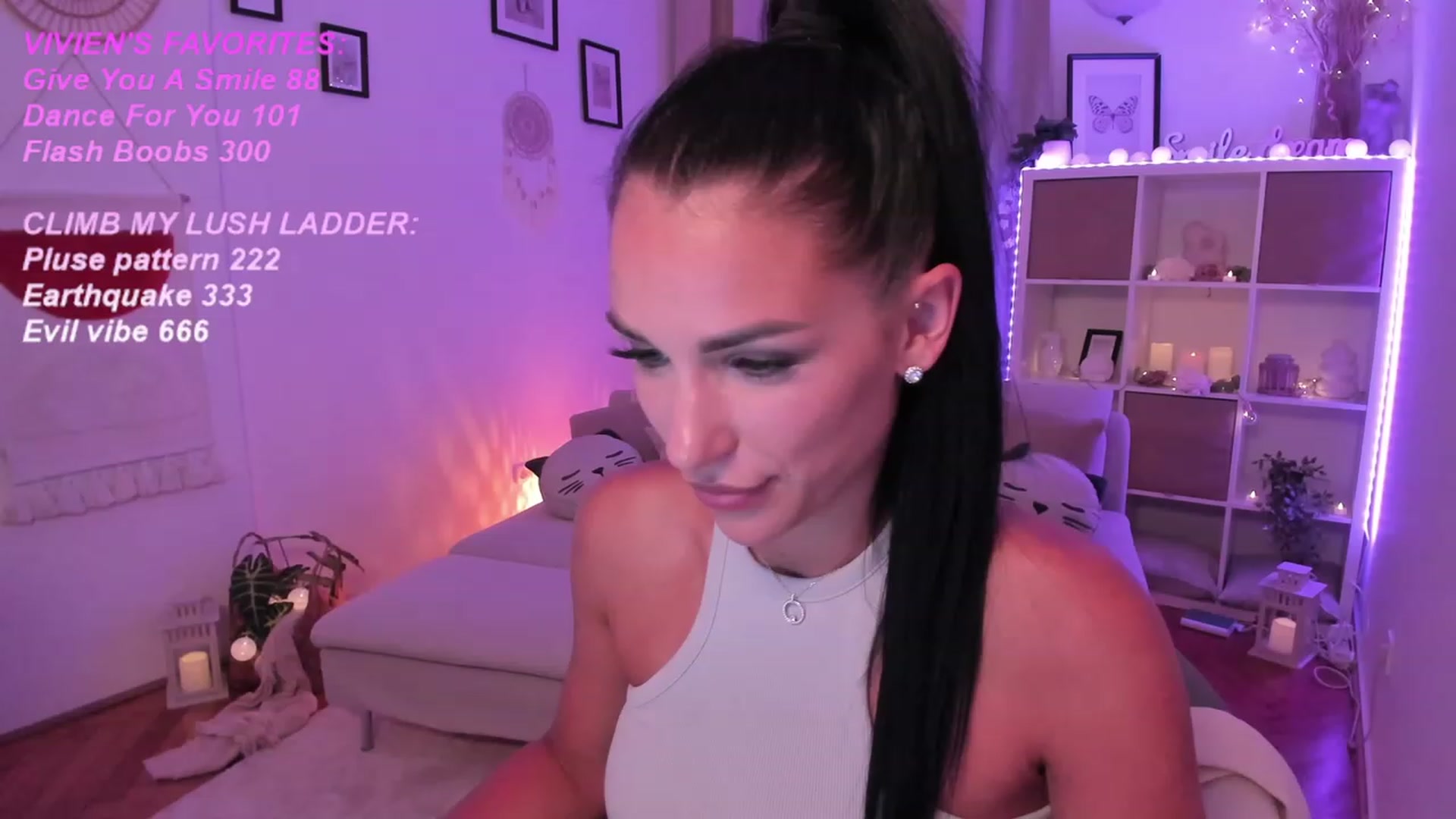Gallery image thumbnail from kerelai's myfreecams stream on, 09/07/2023, 19:48 image 11 of 20