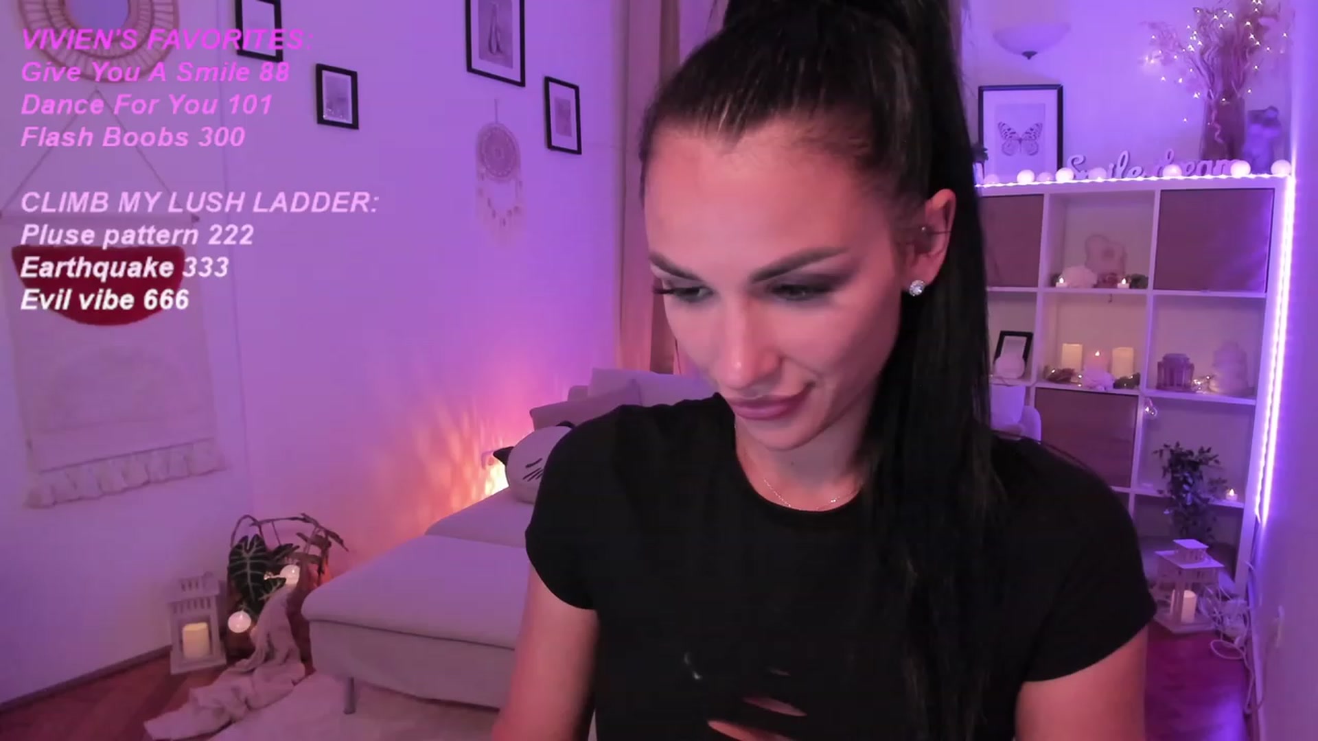 Gallery image thumbnail from kerelai's myfreecams stream on, 09/09/2023, 20:22 image 18 of 20