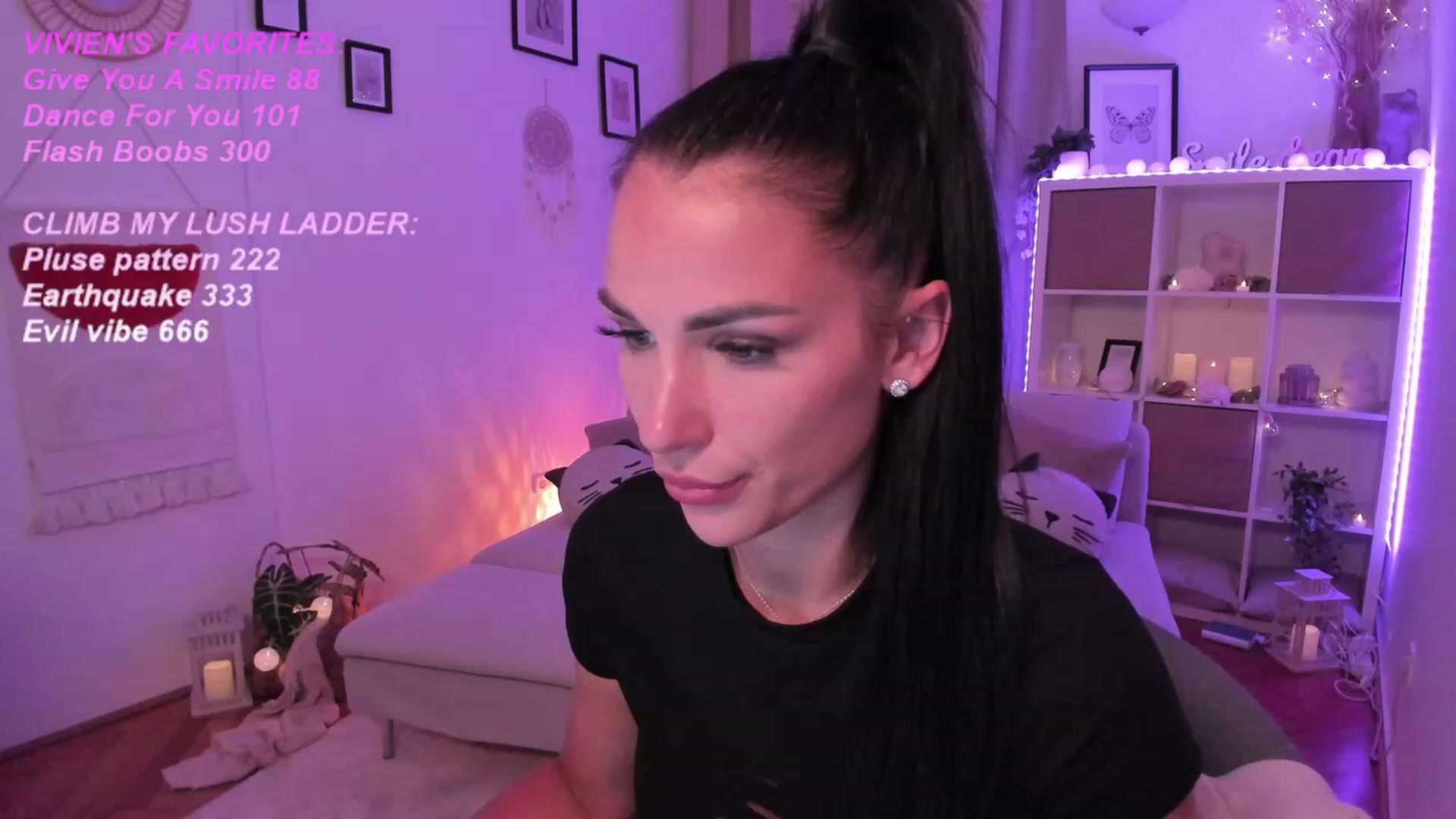Gallery image thumbnail from kerelai's myfreecams stream on, 09/09/2023, 20:22 image 1 of 20