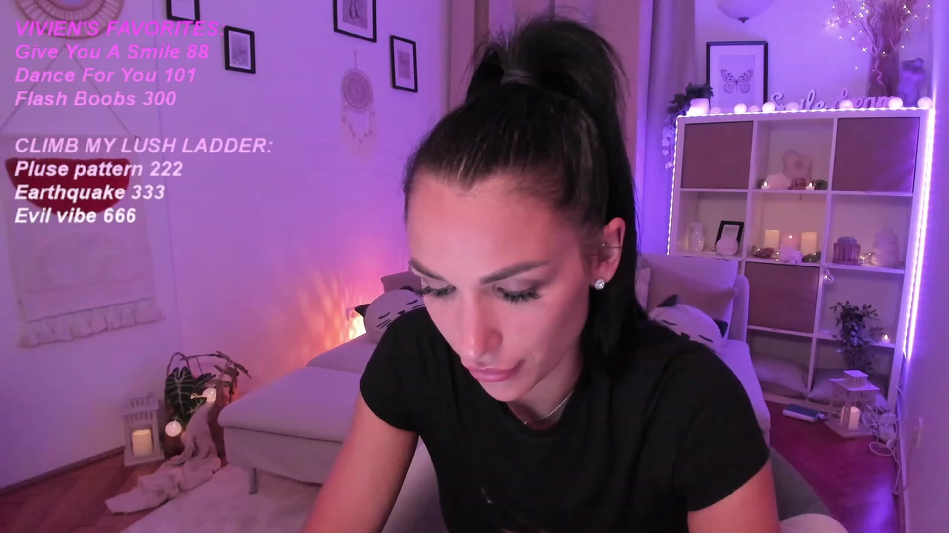 Gallery image thumbnail from kerelai's myfreecams stream on, 09/09/2023, 20:22 image 13 of 20