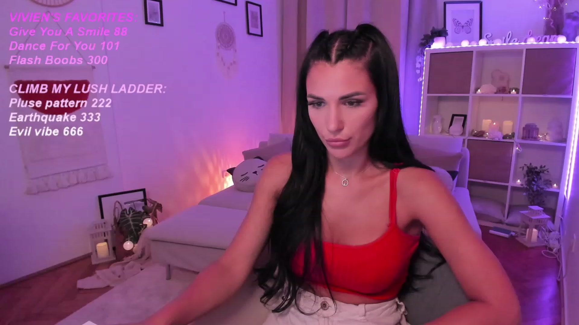 Gallery image thumbnail from kerelai's myfreecams stream on, 09/12/2023, 18:45 image 5 of 20