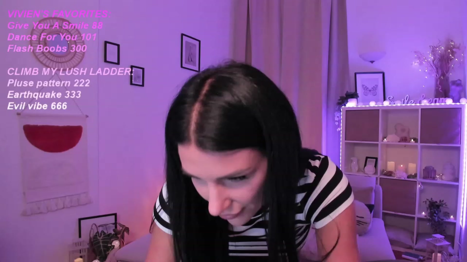 Gallery image thumbnail from kerelai's myfreecams stream on, 09/20/2023, 14:32 image 13 of 20