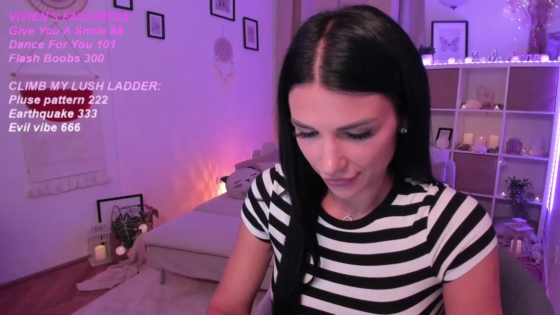 Gallery image thumbnail from kerelai's myfreecams stream on, 09/20/2023, 14:32 image 17 of 20