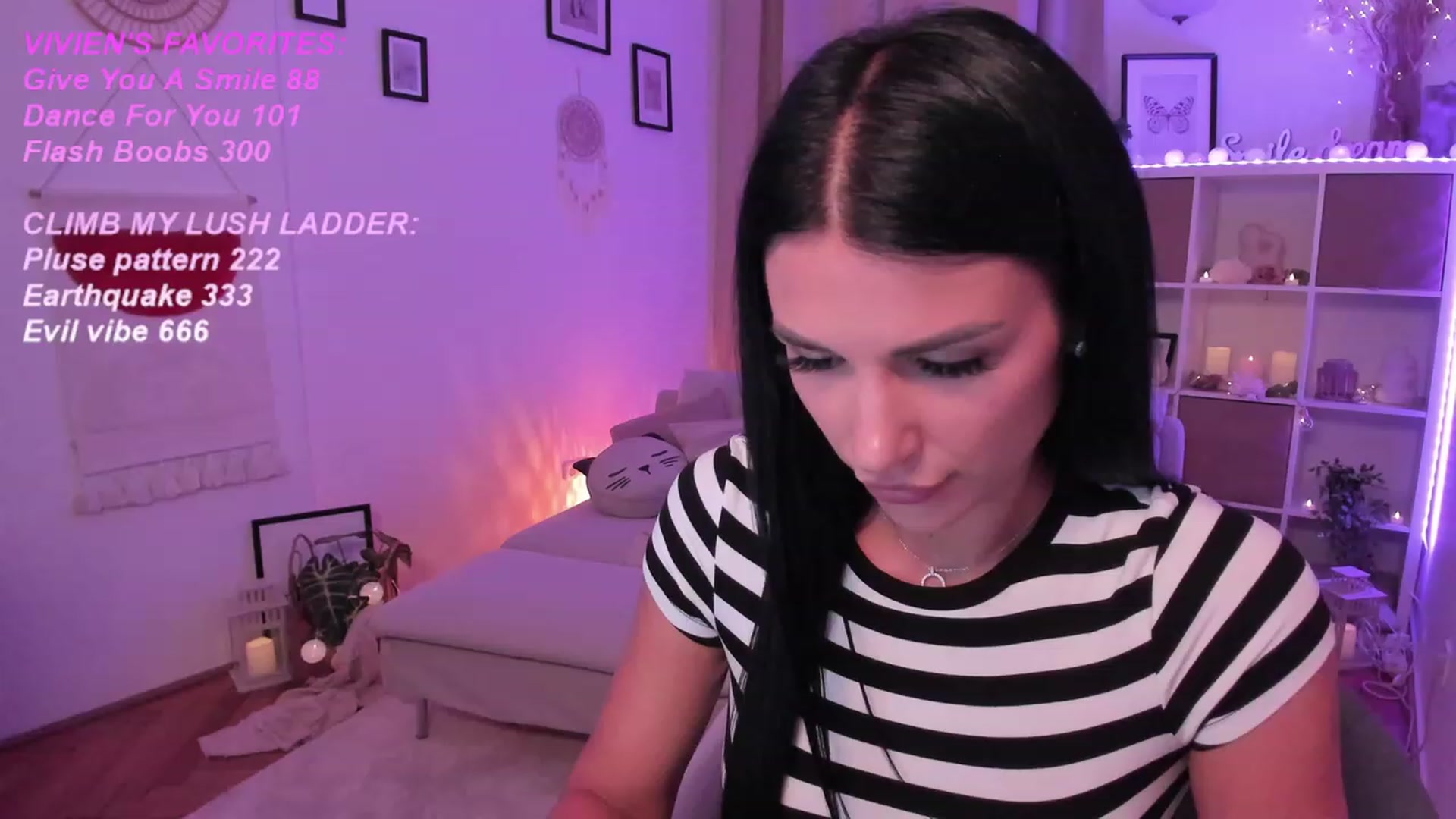 Gallery image thumbnail from kerelai's myfreecams stream on, 09/20/2023, 14:32 image 18 of 20