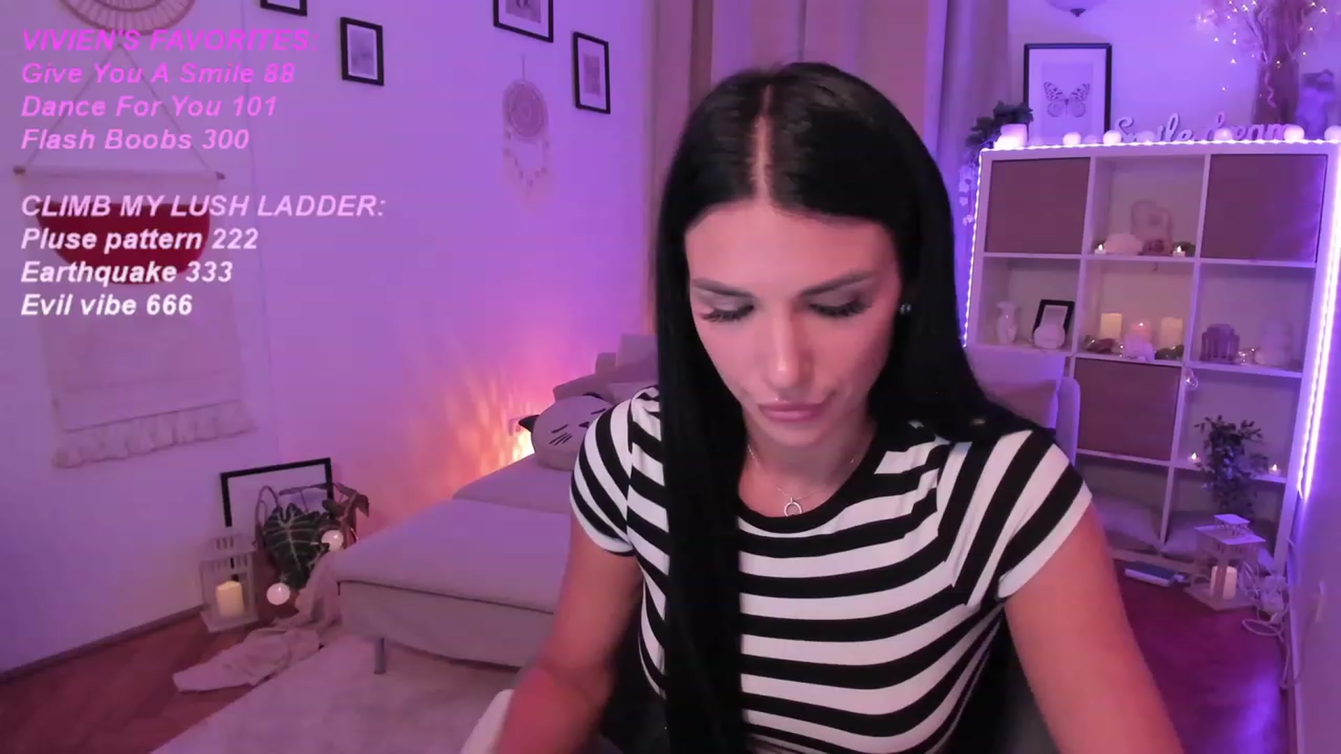 Gallery image thumbnail from kerelai's myfreecams stream on, 09/20/2023, 15:33 image 9 of 20