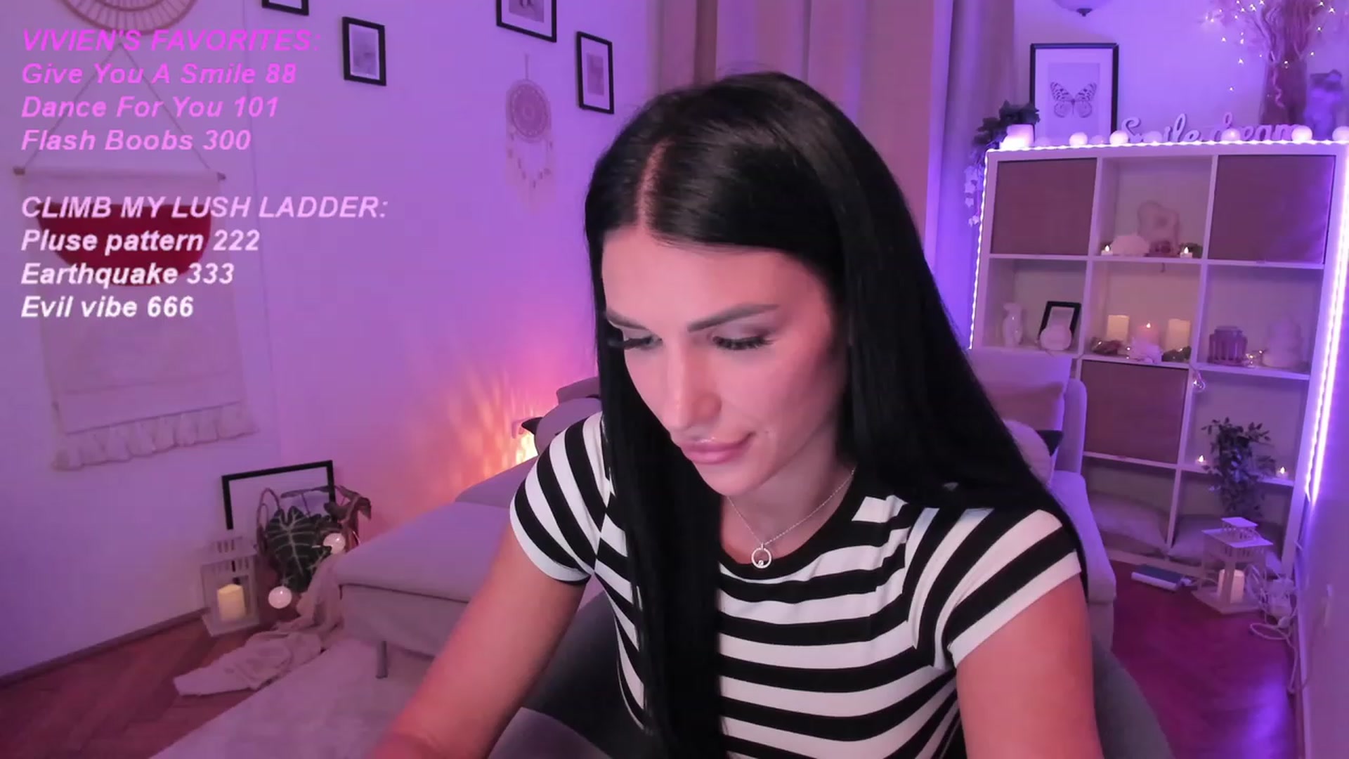 Gallery image thumbnail from kerelai's myfreecams stream on, 09/20/2023, 15:33 image 10 of 20