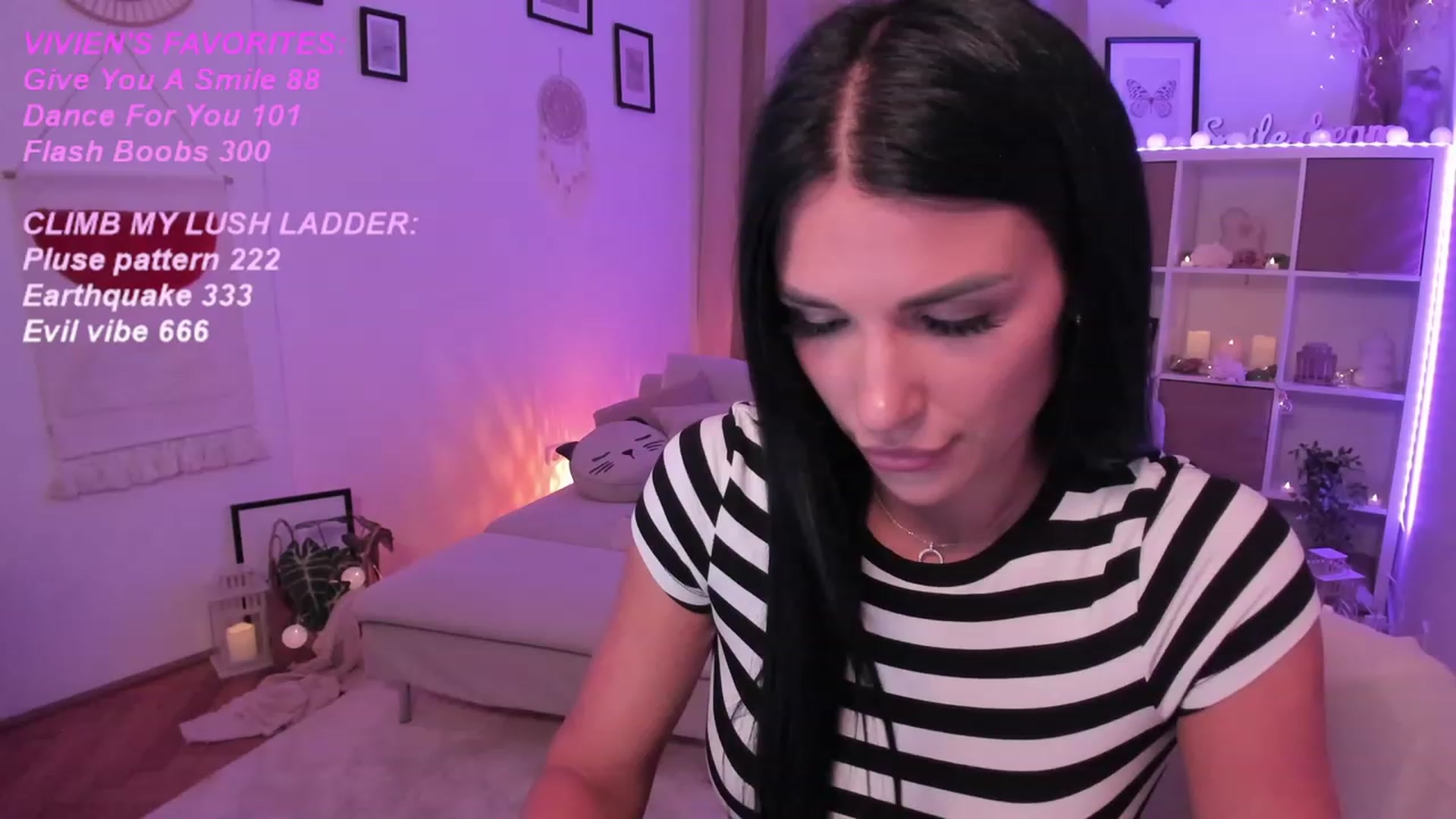 Gallery image thumbnail from kerelai's myfreecams stream on, 09/20/2023, 16:12 image 12 of 20