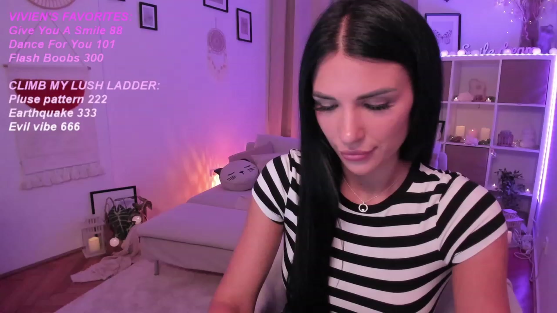 Gallery image thumbnail from kerelai's myfreecams stream on, 09/20/2023, 16:12 image 4 of 20