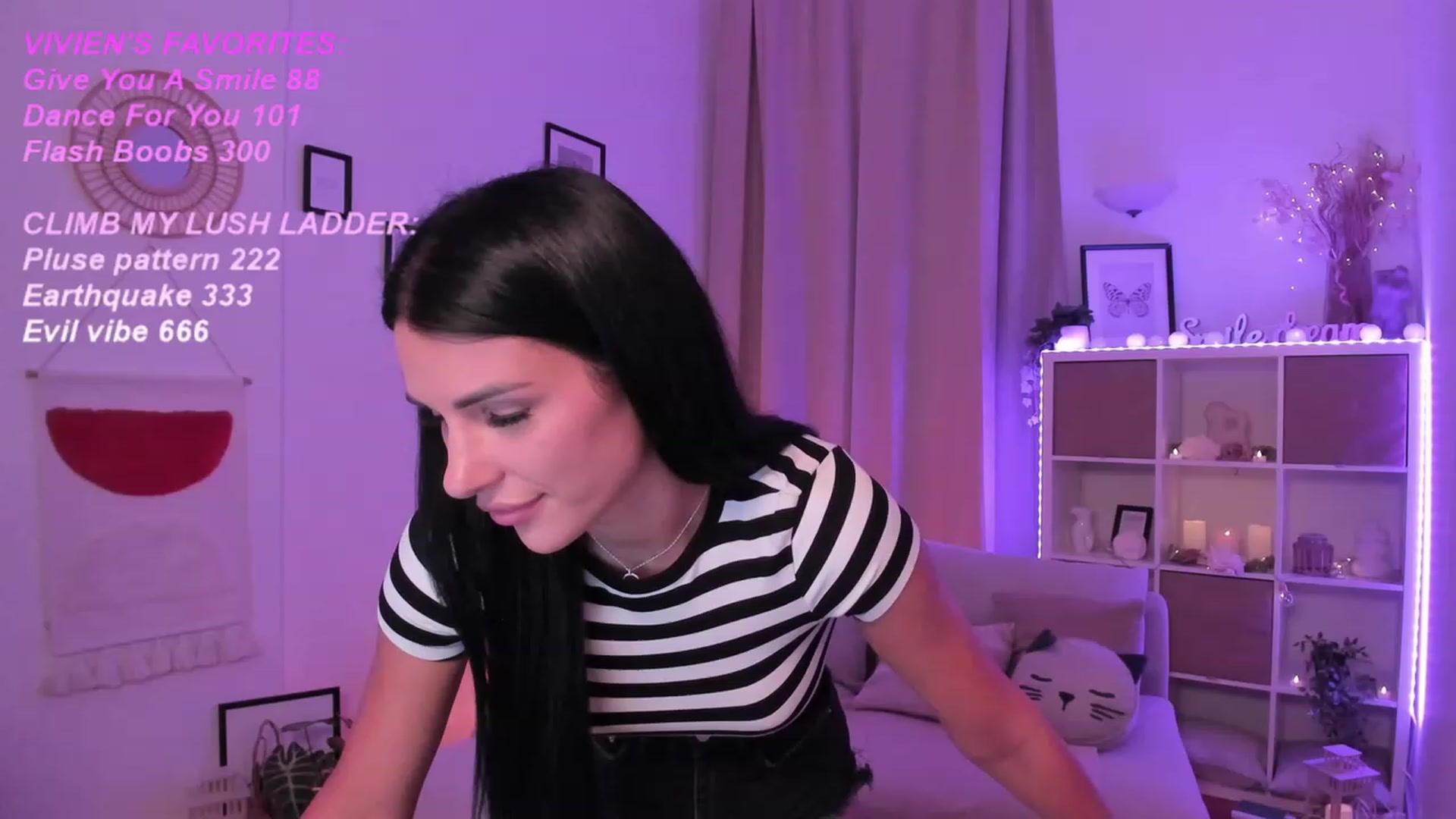 Gallery image thumbnail from kerelai's myfreecams stream on, 09/20/2023, 16:47 image 15 of 20
