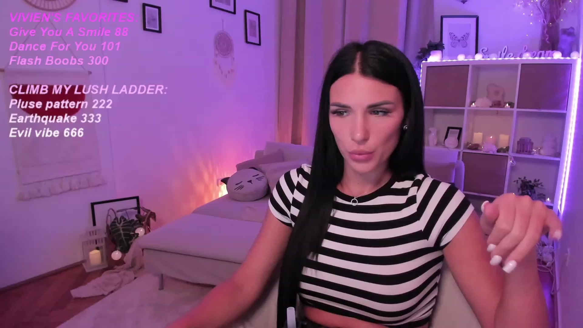 Gallery image thumbnail from kerelai's myfreecams stream on, 09/20/2023, 16:47 image 4 of 20