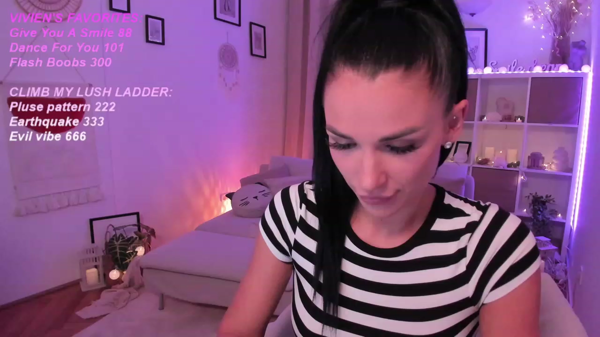 Gallery image thumbnail from kerelai's myfreecams stream on, 09/24/2023, 20:00 image 3 of 20