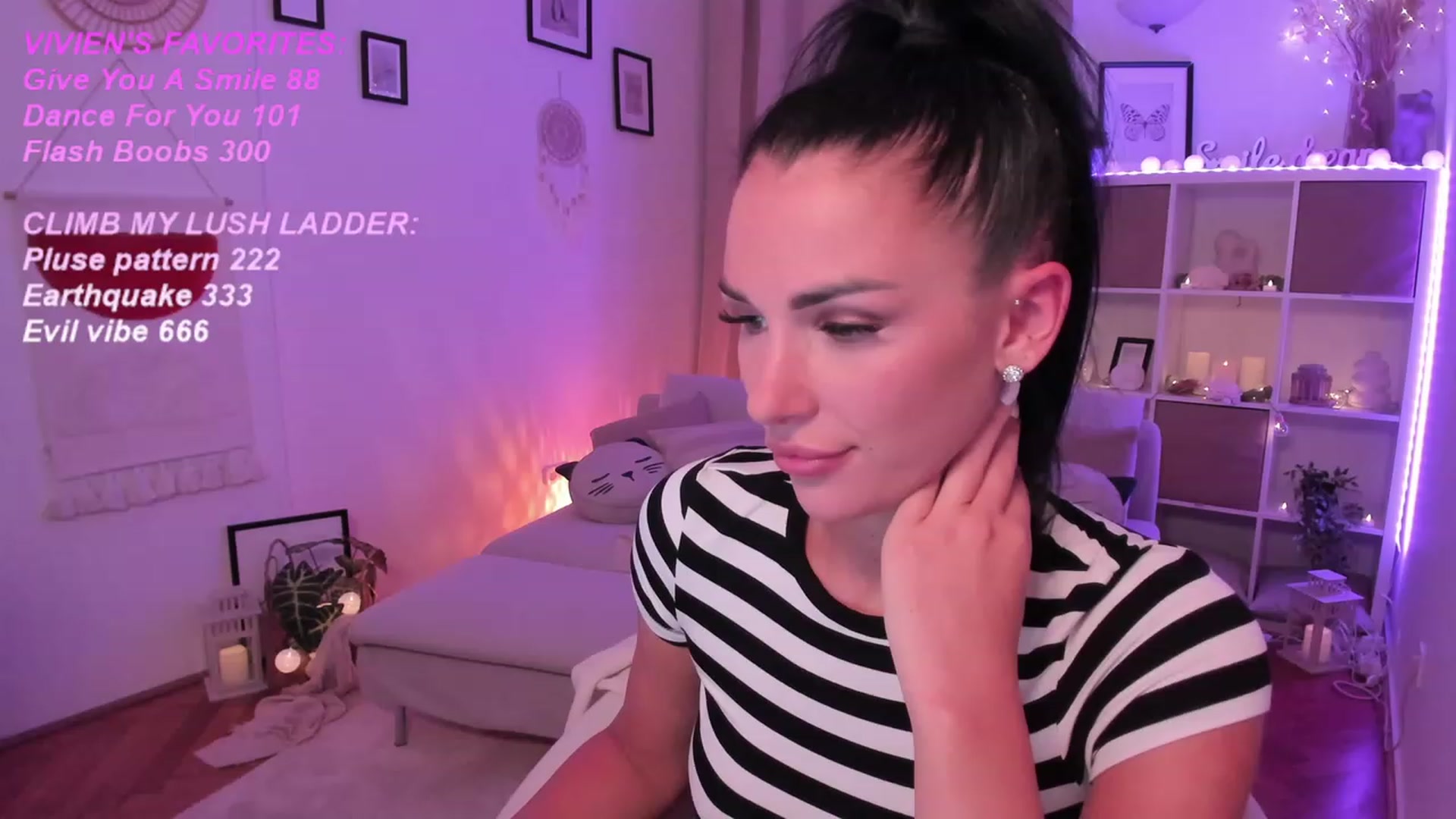 Gallery image thumbnail from kerelai's myfreecams stream on, 09/24/2023, 21:11 image 2 of 20