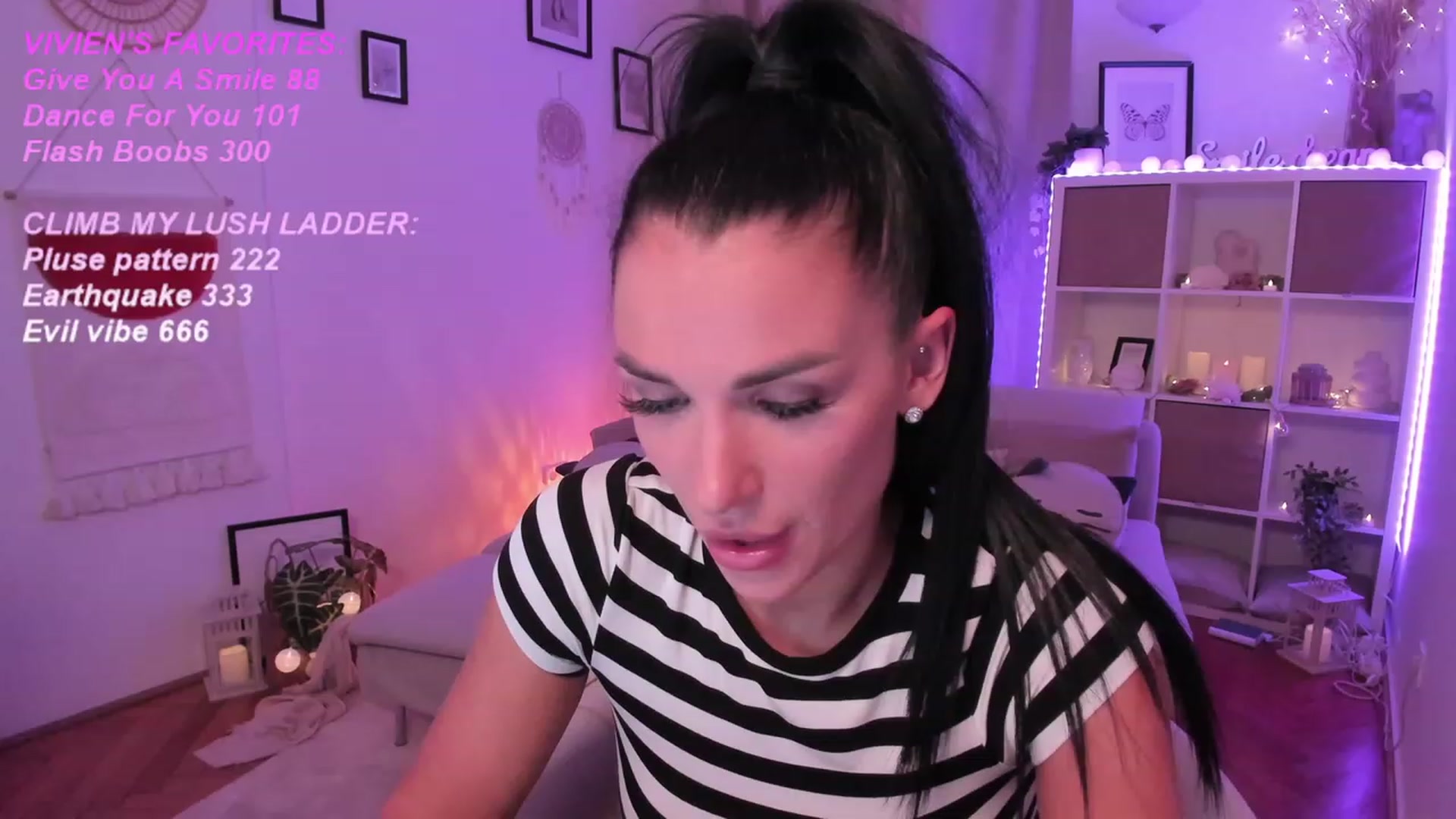 Gallery image thumbnail from kerelai's myfreecams stream on, 09/24/2023, 21:11 image 5 of 20