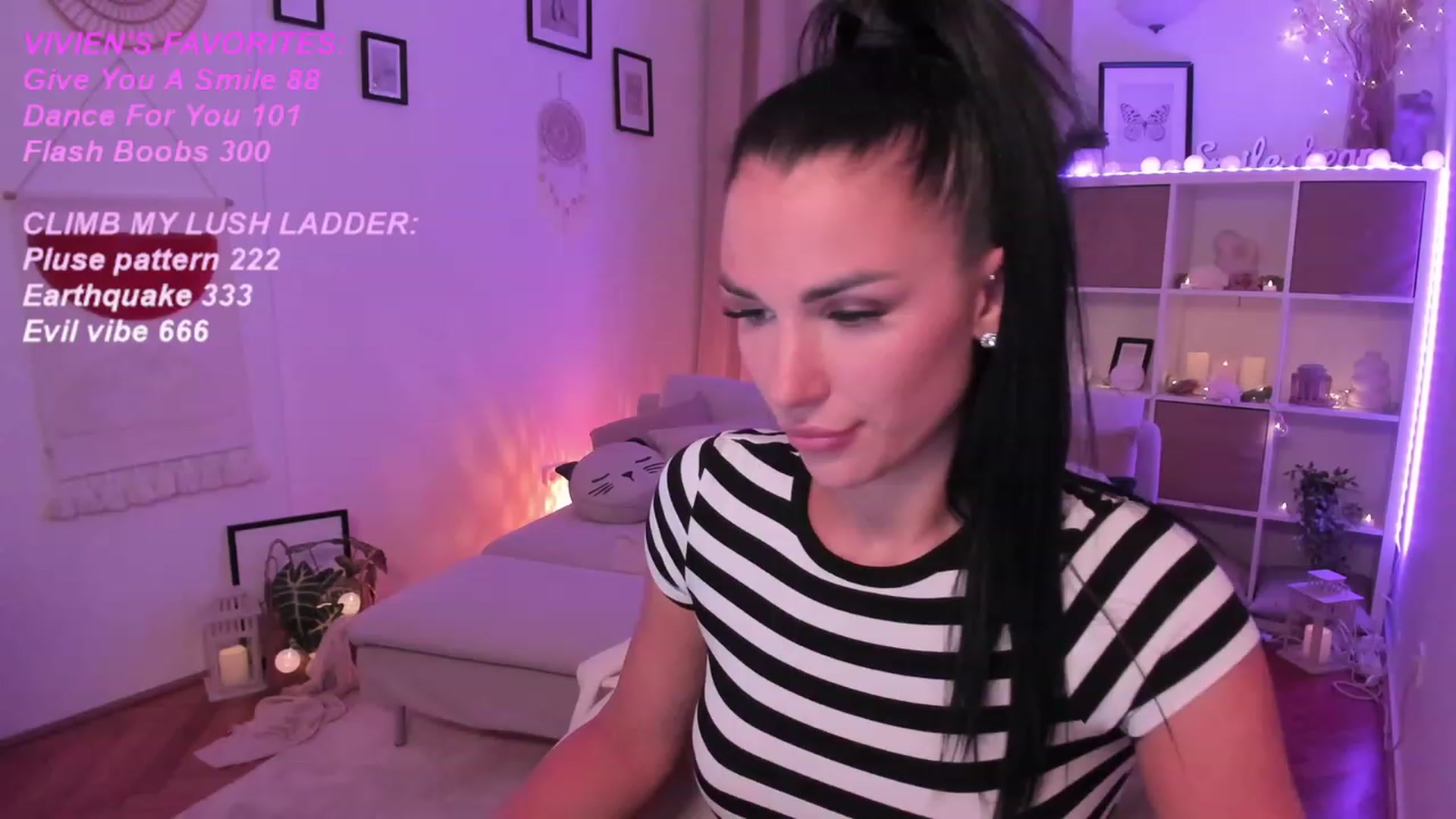 Gallery image thumbnail from kerelai's myfreecams stream on, 09/24/2023, 21:11 image 3 of 20