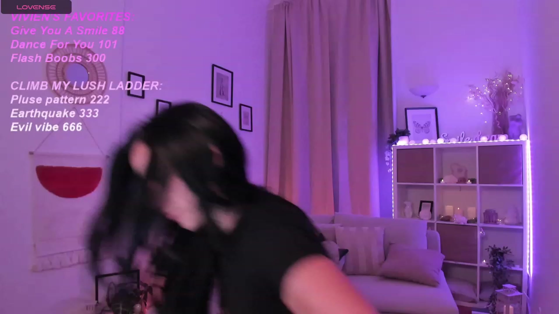 Gallery image thumbnail from kerelai's myfreecams stream on, 10/18/2023, 19:55 image 14 of 20