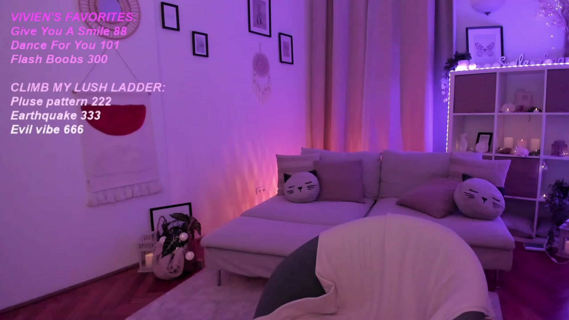Gallery image thumbnail from kerelai's myfreecams stream on, 11/10/2023, 16:41 image 17 of 20