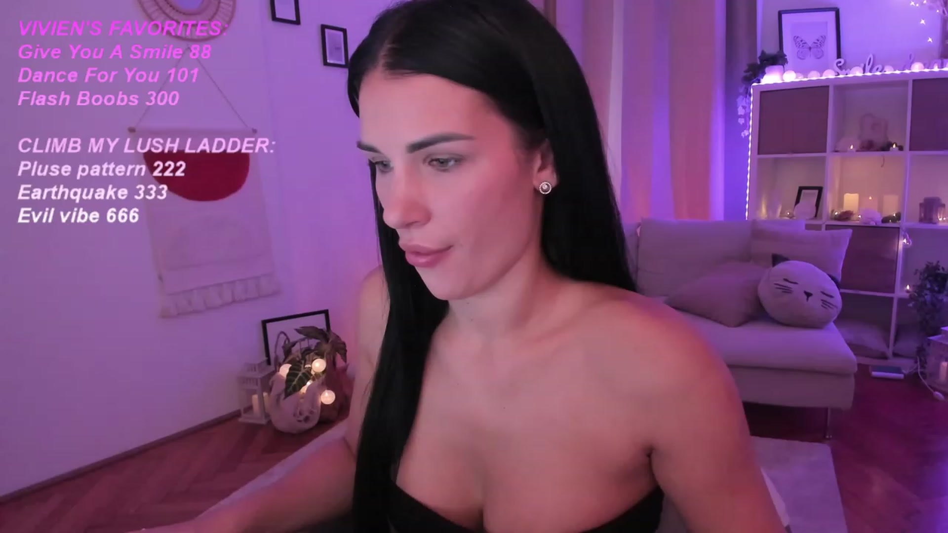 Gallery image thumbnail from kerelai's myfreecams stream on, 11/13/2023, 10:14 image 15 of 20