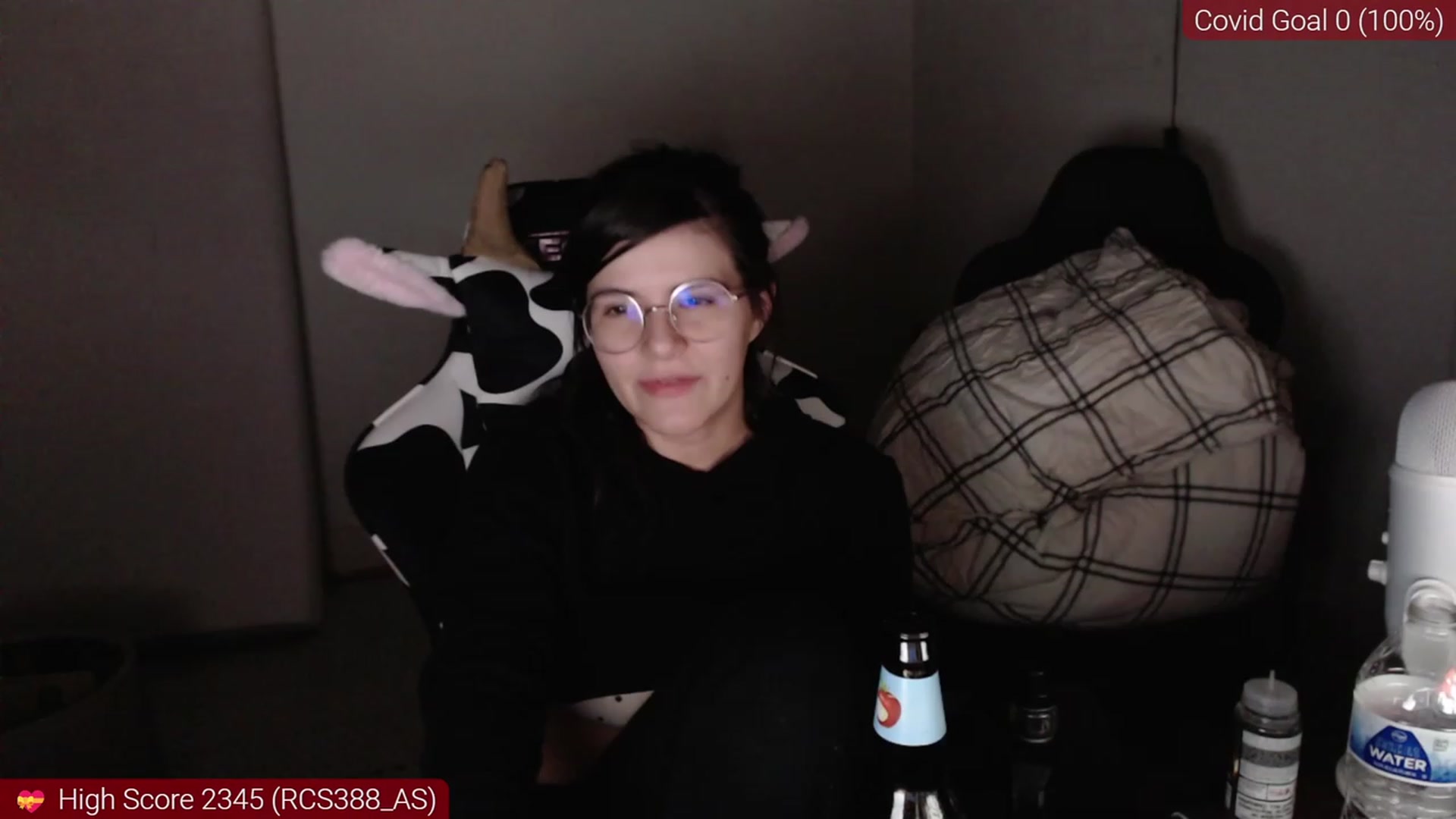 Gallery image thumbnail from kewcumber's myfreecams stream on, 12/22/2022, 08:05 image 16 of 20