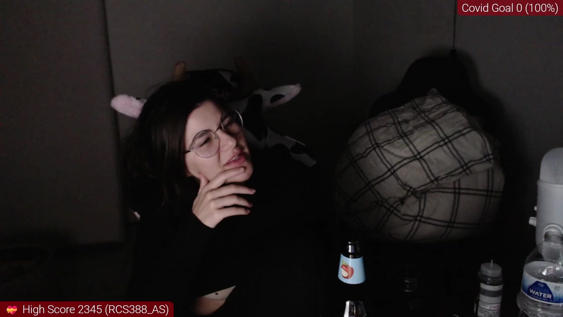 Gallery image thumbnail from kewcumber's myfreecams stream on, 12/22/2022, 08:05 image 8 of 20