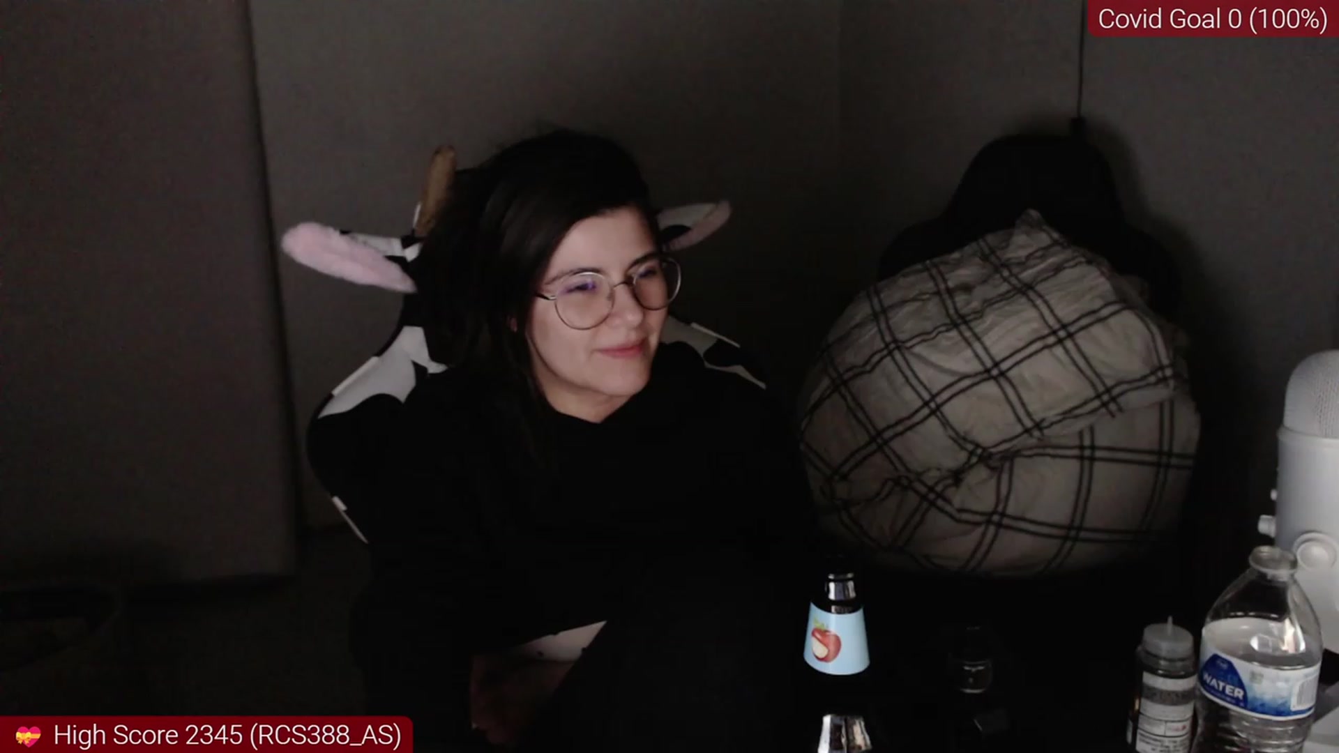Gallery image thumbnail from kewcumber's myfreecams stream on, 12/22/2022, 08:05 image 5 of 20