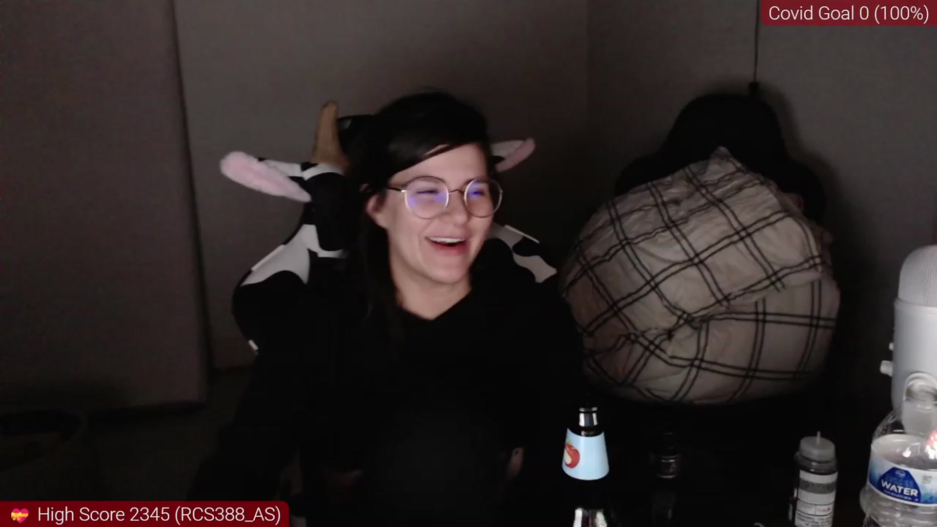 Gallery image thumbnail from kewcumber's myfreecams stream on, 12/22/2022, 08:05 image 19 of 20