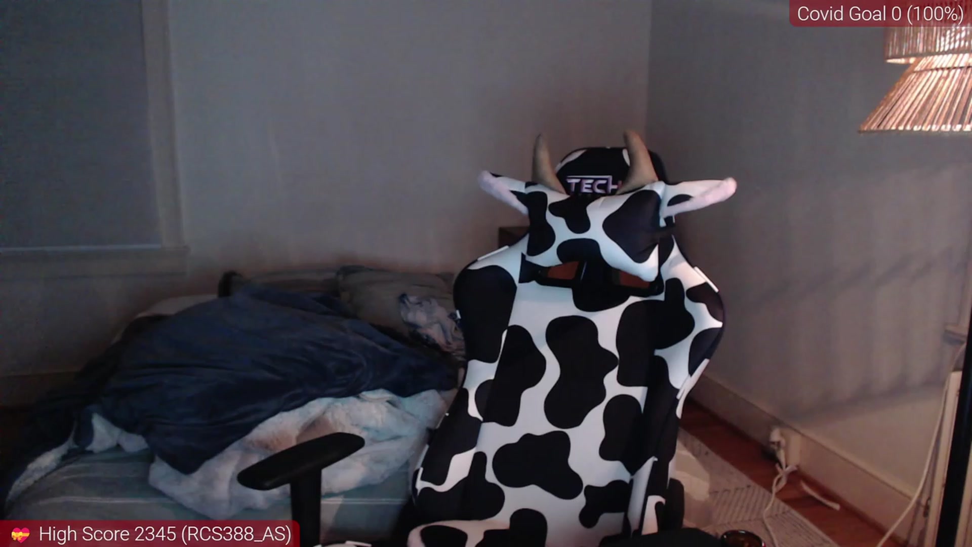 Gallery image thumbnail from kewcumber's myfreecams stream on, 12/28/2022, 24:49 image 16 of 20